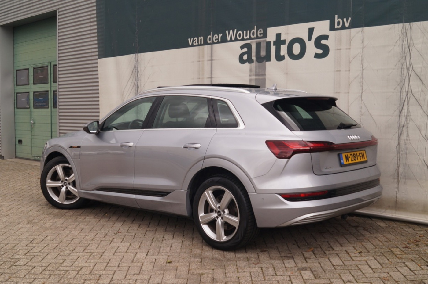 Foto van Audi E-tron 55