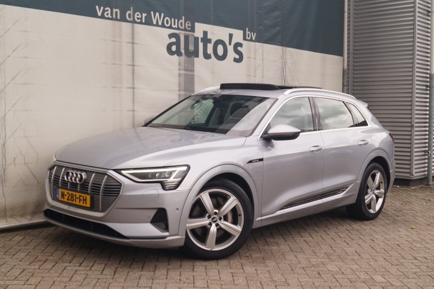 Foto van Audi E-tron 55