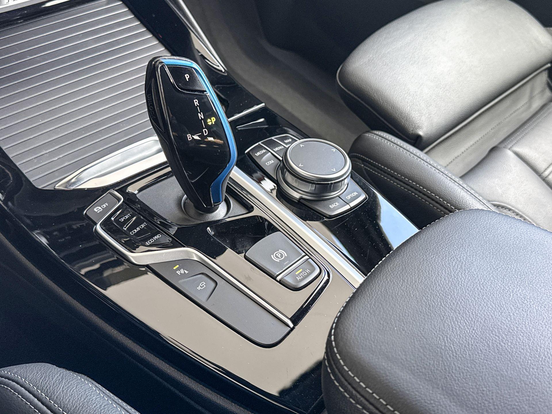 Foto van BMW Ix3