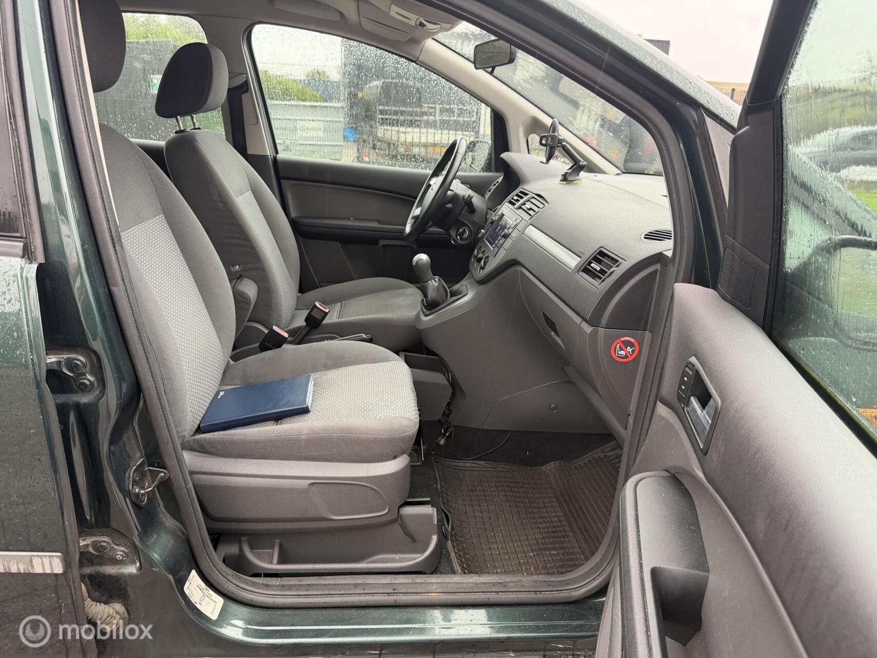 Foto van Ford Focus C-max