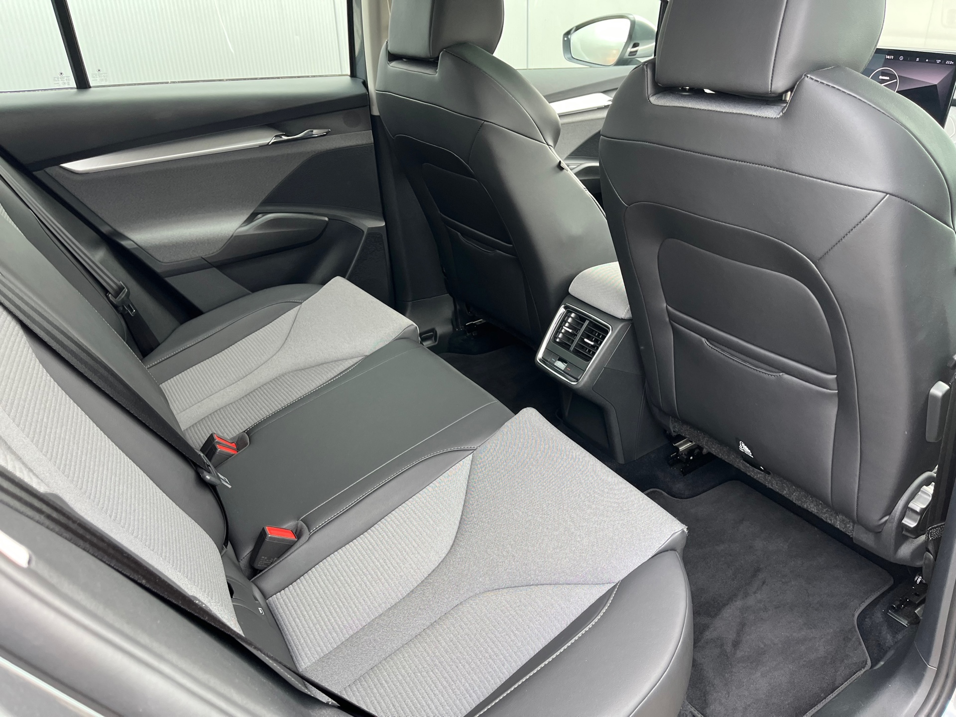 Foto van Skoda Enyaq 80