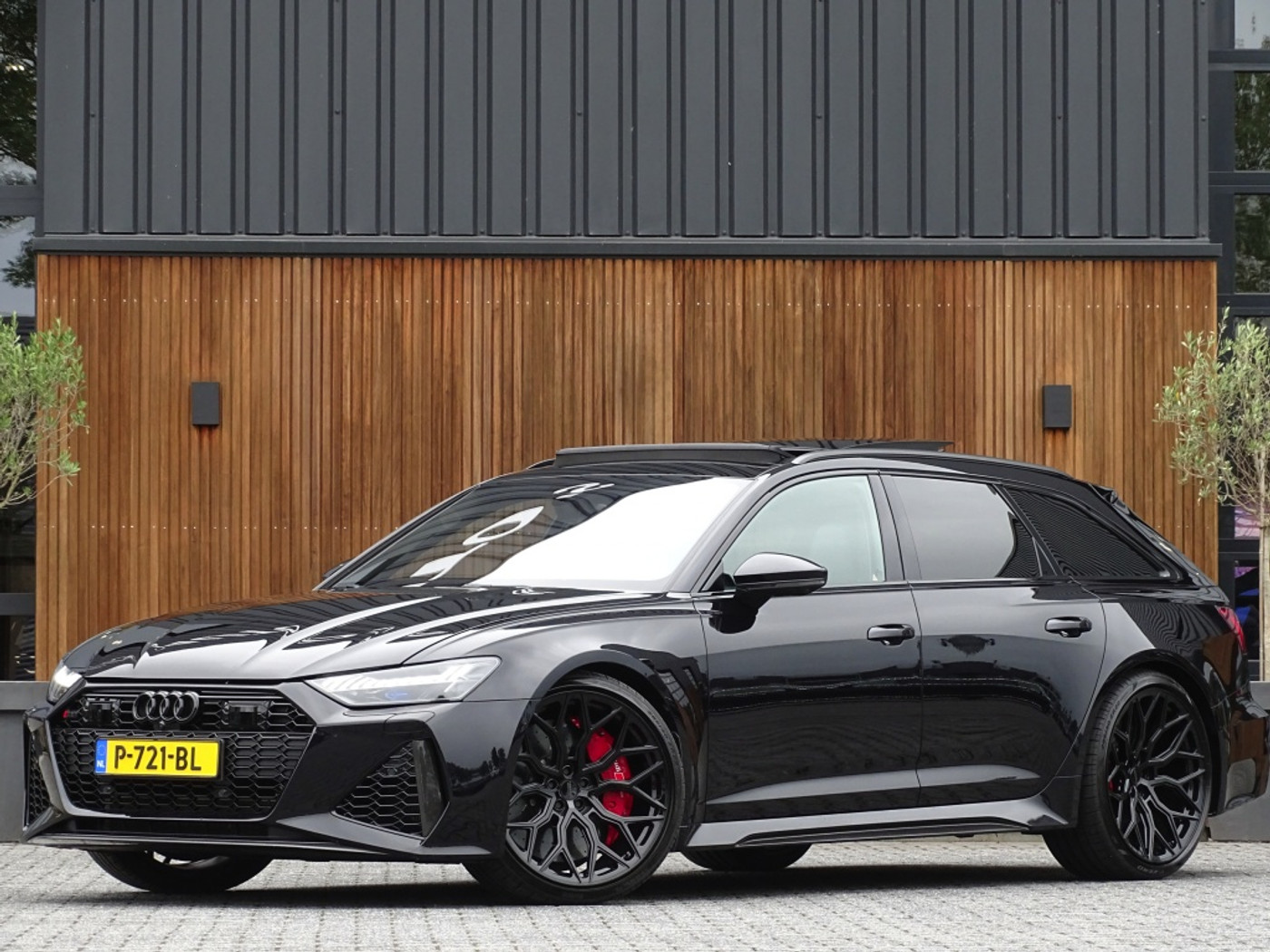 Audi A6 Avant RS 6 TFSI quattro 2020 - voorkant