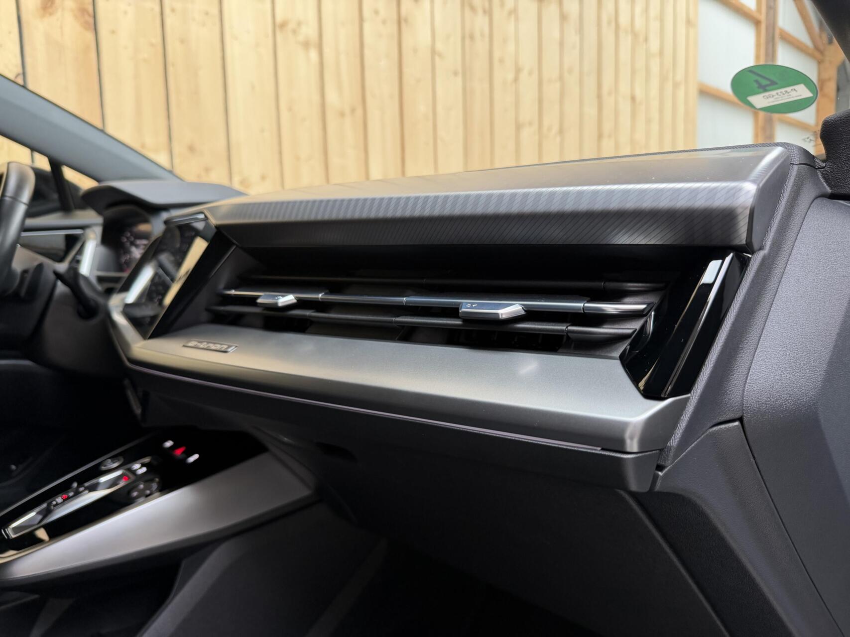 Foto van Audi Q4 Sportback 40 E-tron