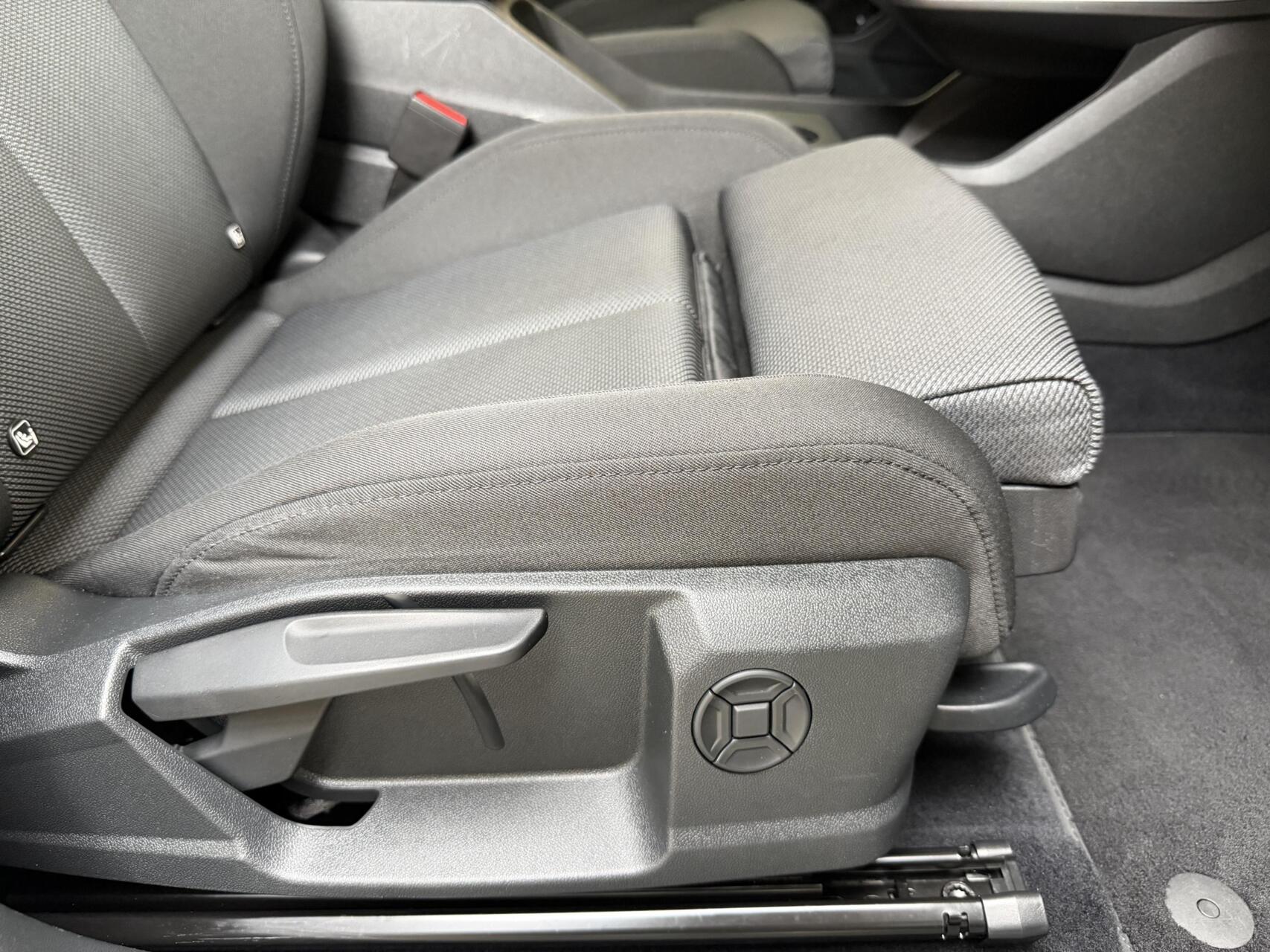 Foto van Audi Q4 Sportback 40 E-tron