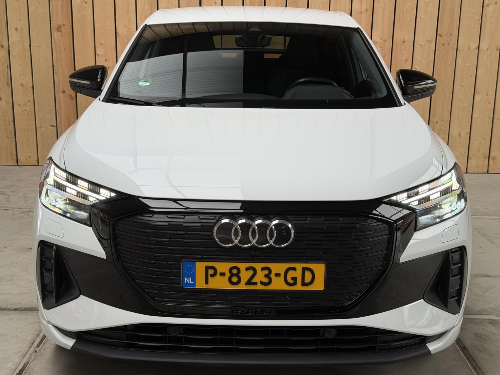 Foto van Audi Q4 Sportback 40 E-tron
