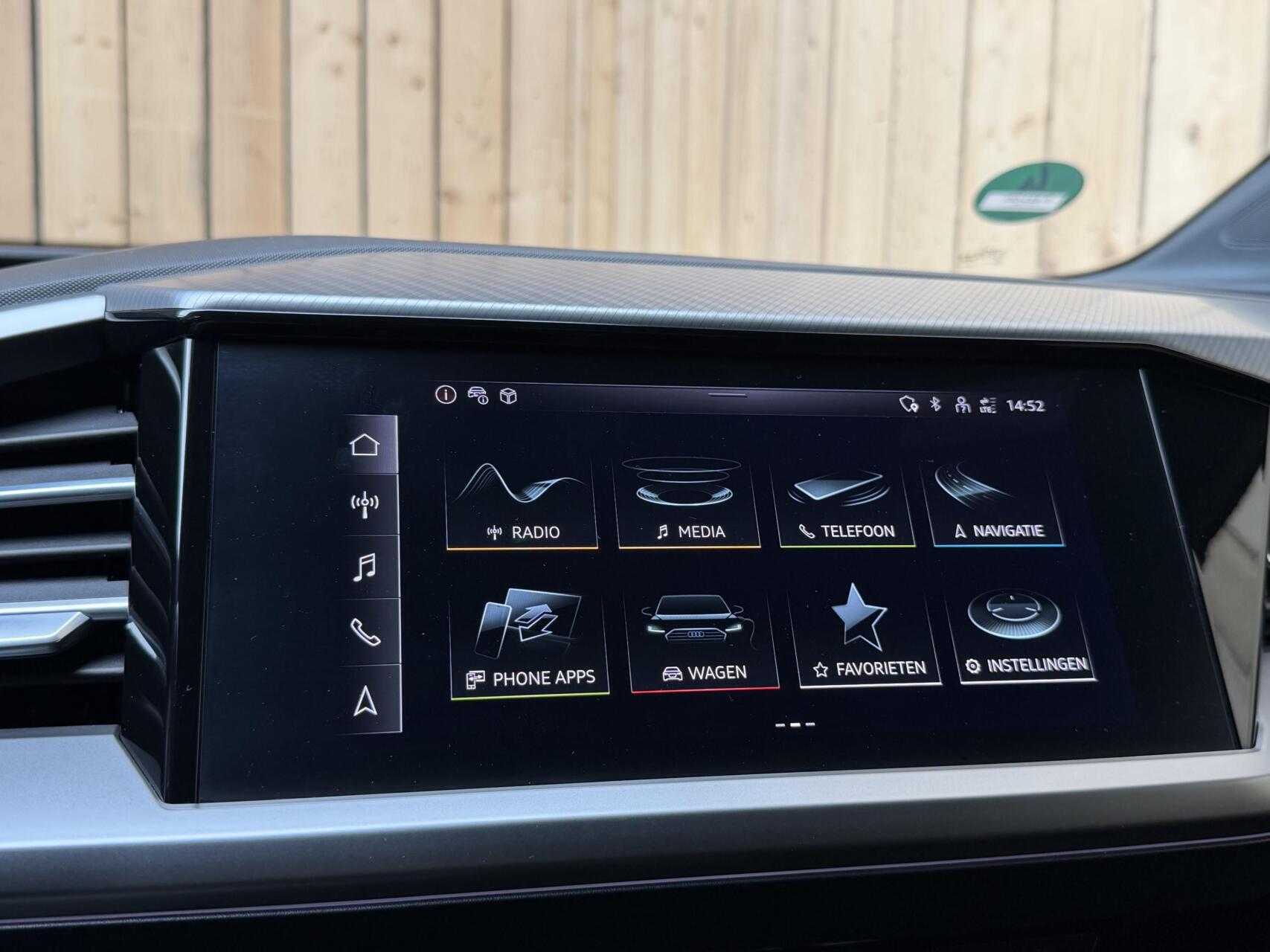 Foto van Audi Q4 Sportback 40 E-tron