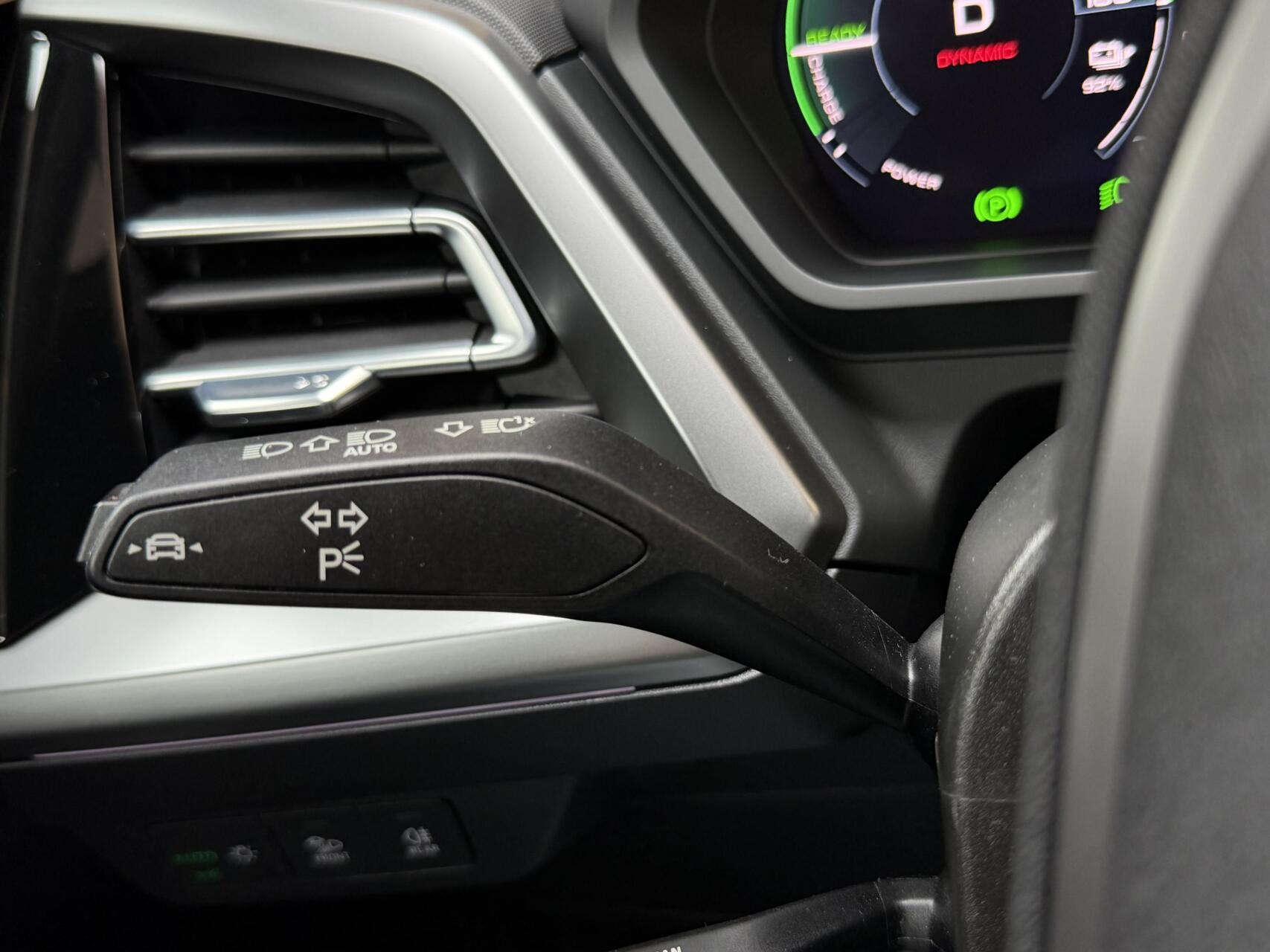 Foto van Audi Q4 Sportback 40 E-tron