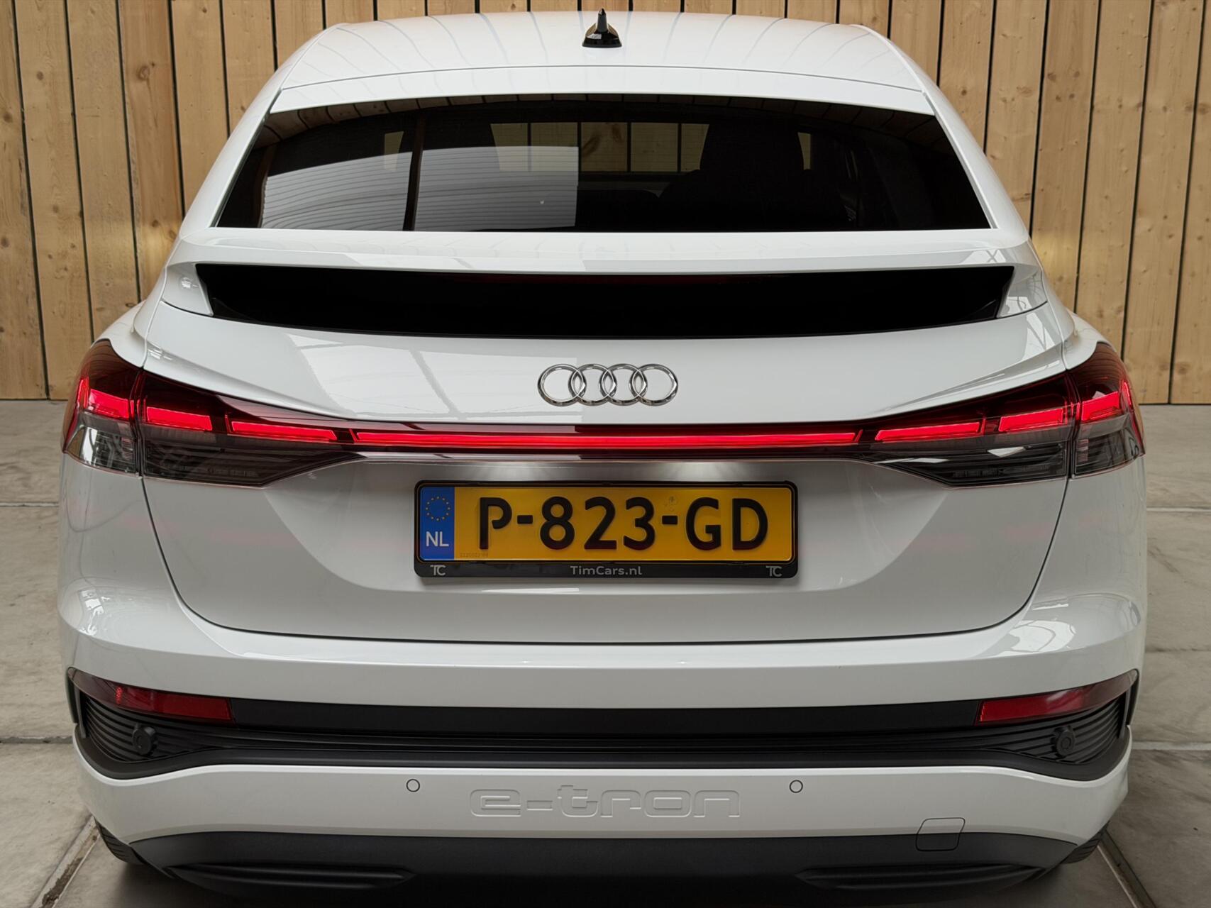 Foto van Audi Q4 Sportback 40 E-tron