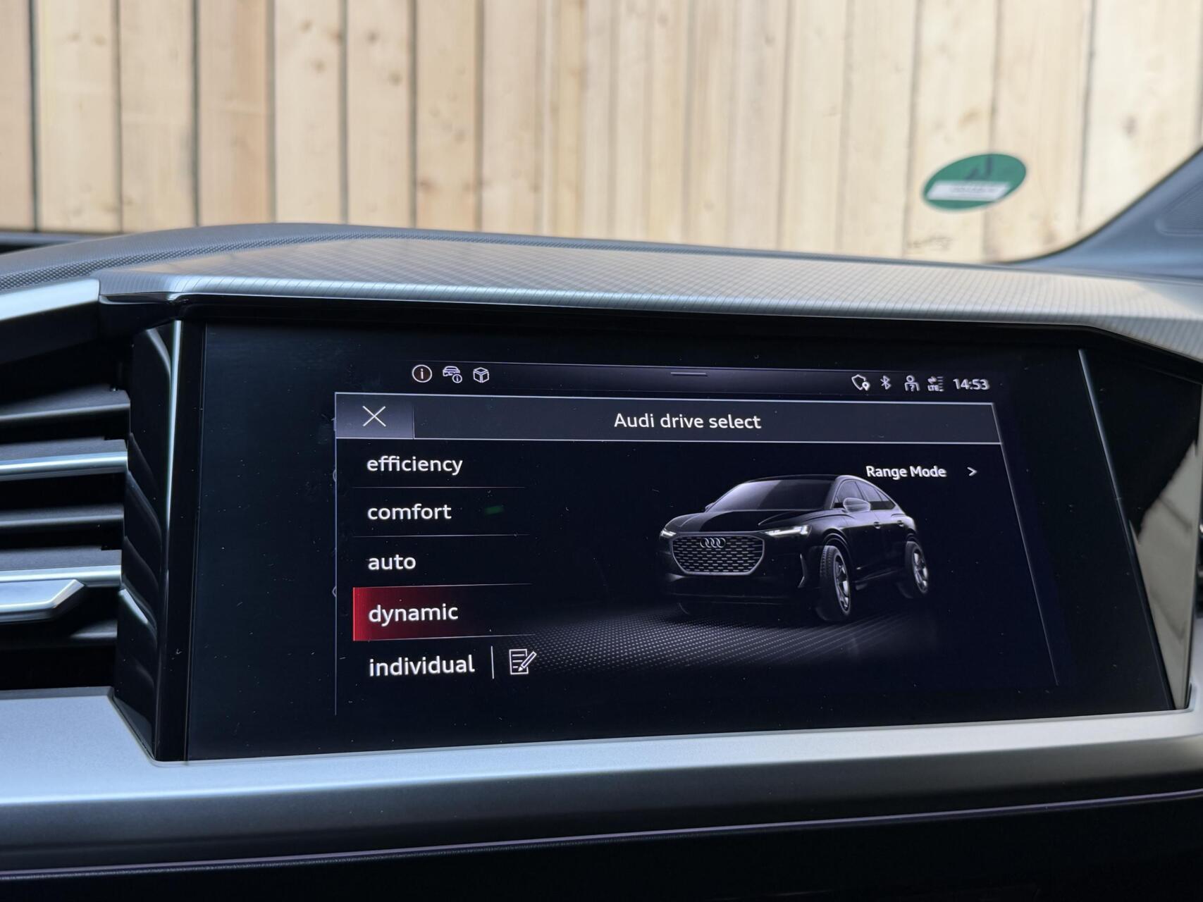 Foto van Audi Q4 Sportback 40 E-tron