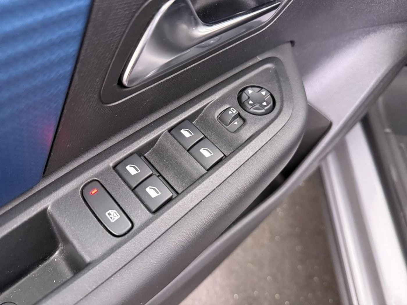 Foto van Citroen E-c4