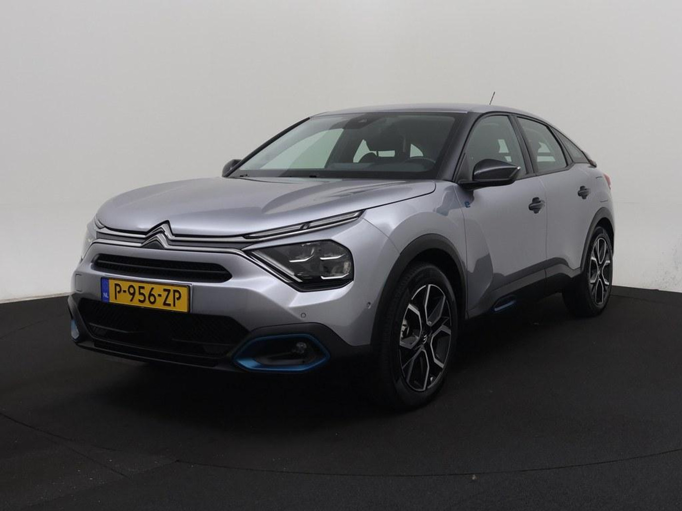 Foto van Citroen E-c4