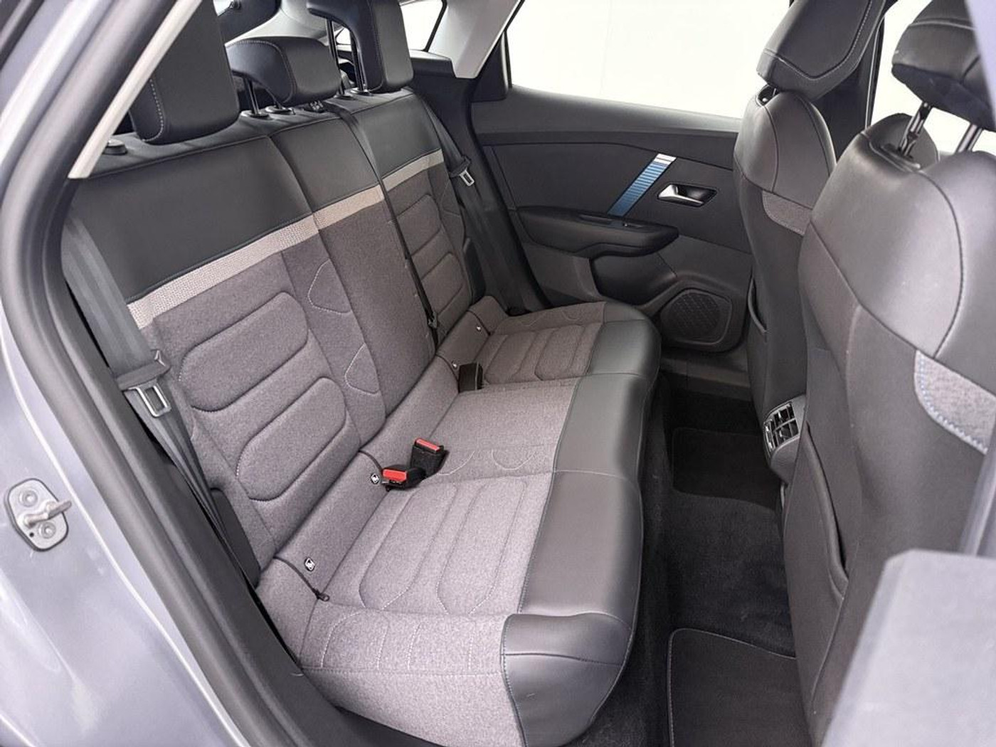 Foto van Citroen E-c4