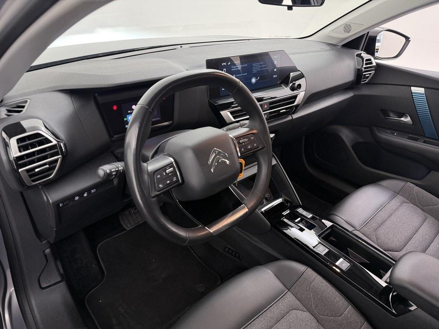 Foto van Citroen E-c4