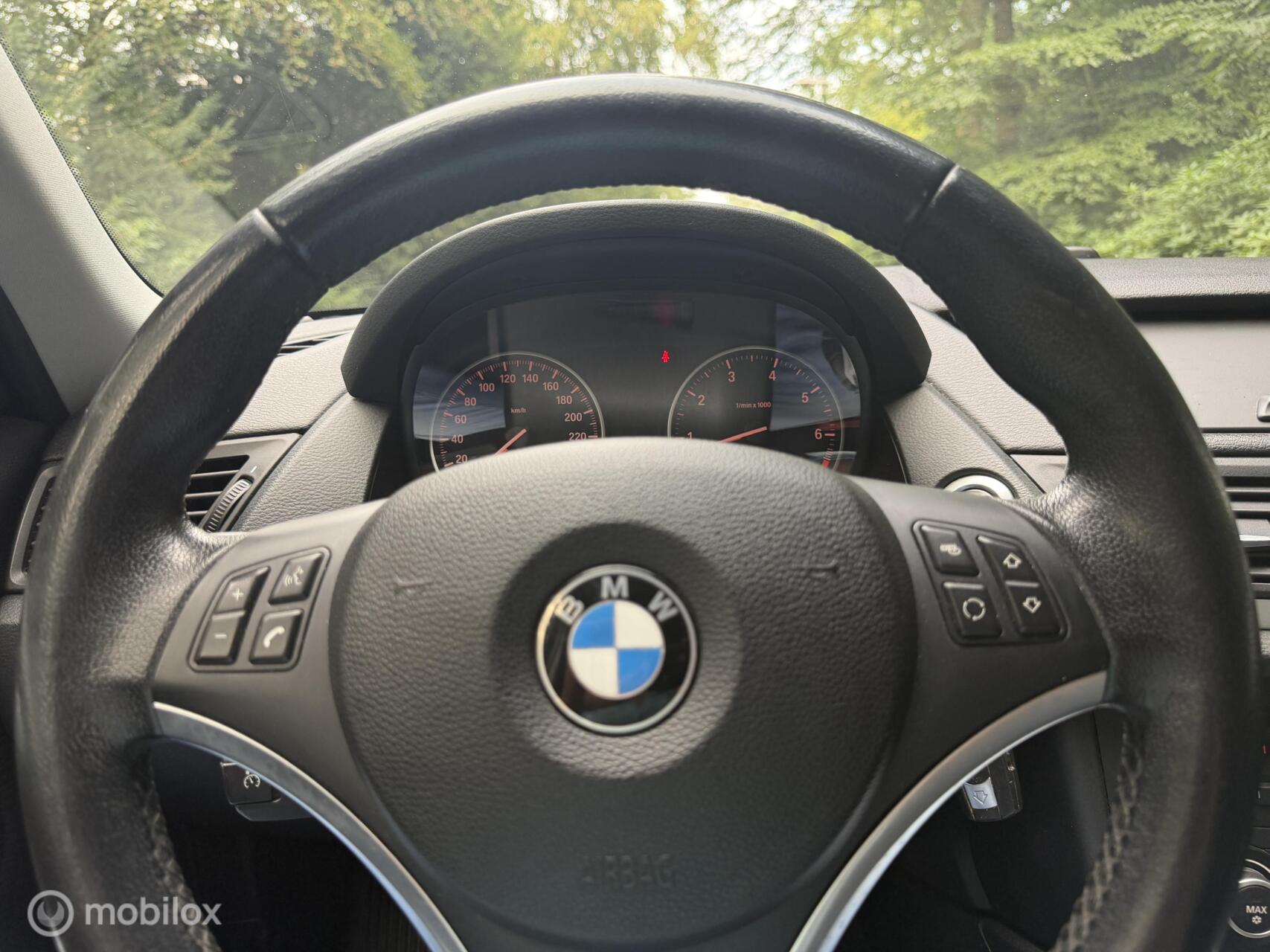 Foto van BMW X1 sDrive 18i