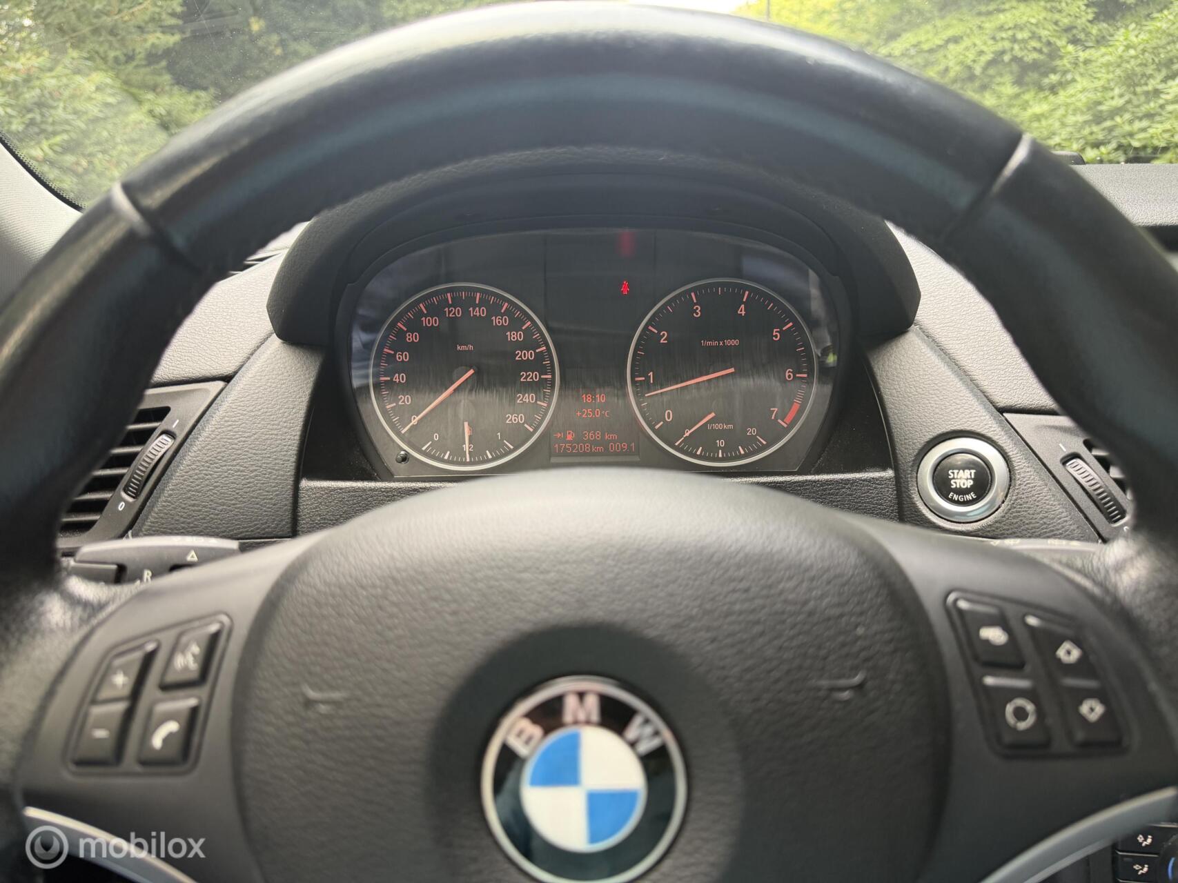 Foto van BMW X1 sDrive 18i