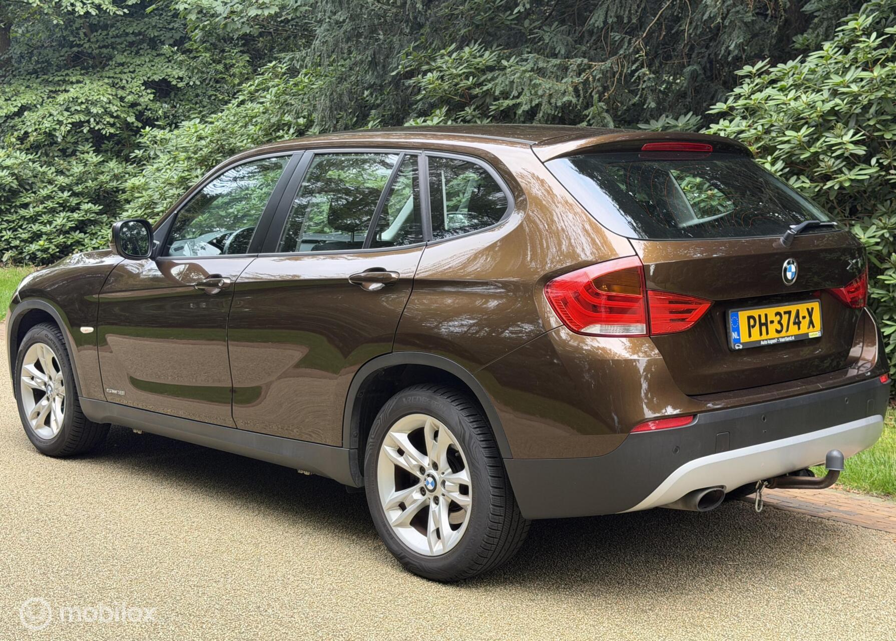 Foto van BMW X1 sDrive 18i
