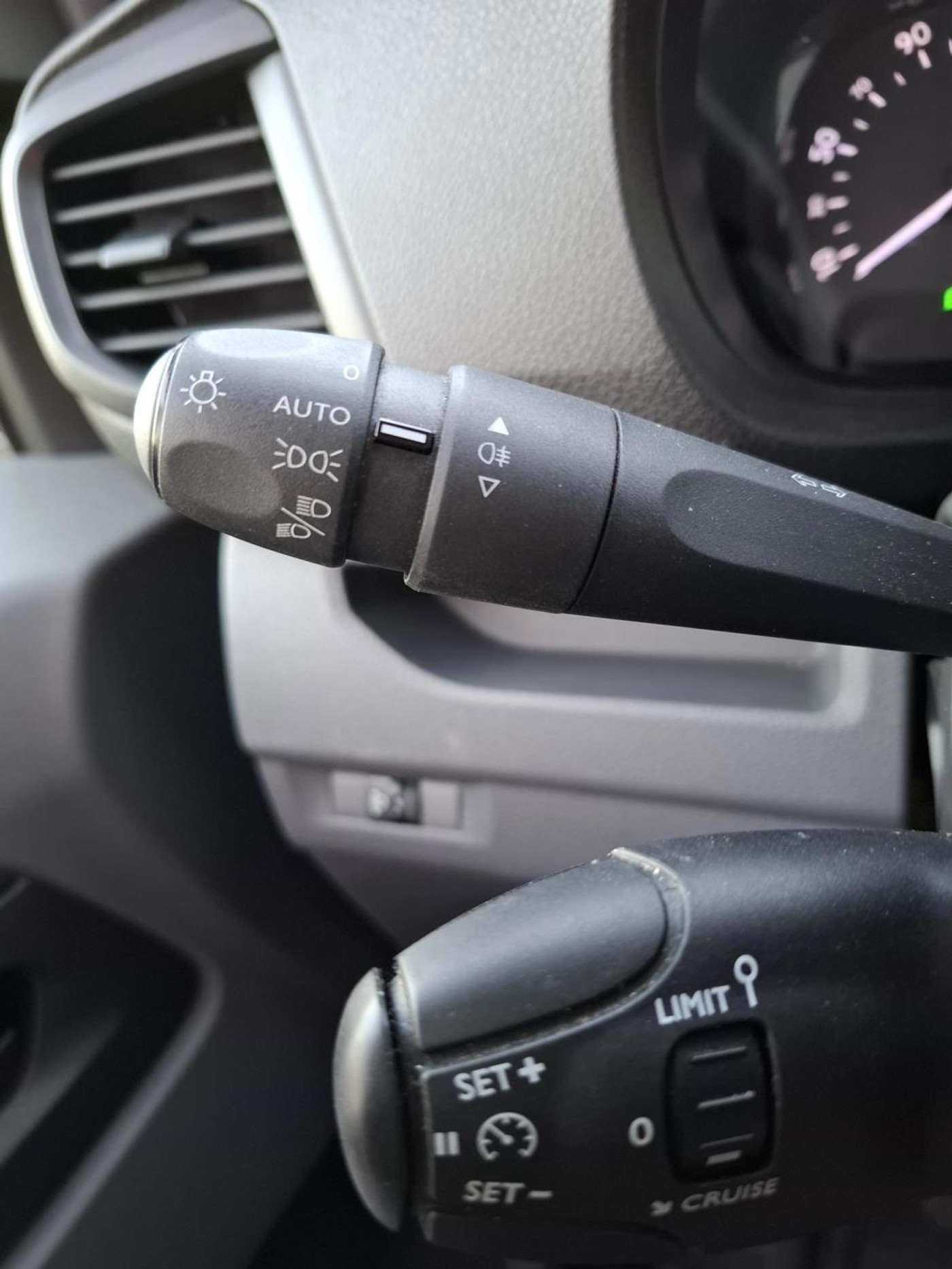 Foto van Peugeot Expert