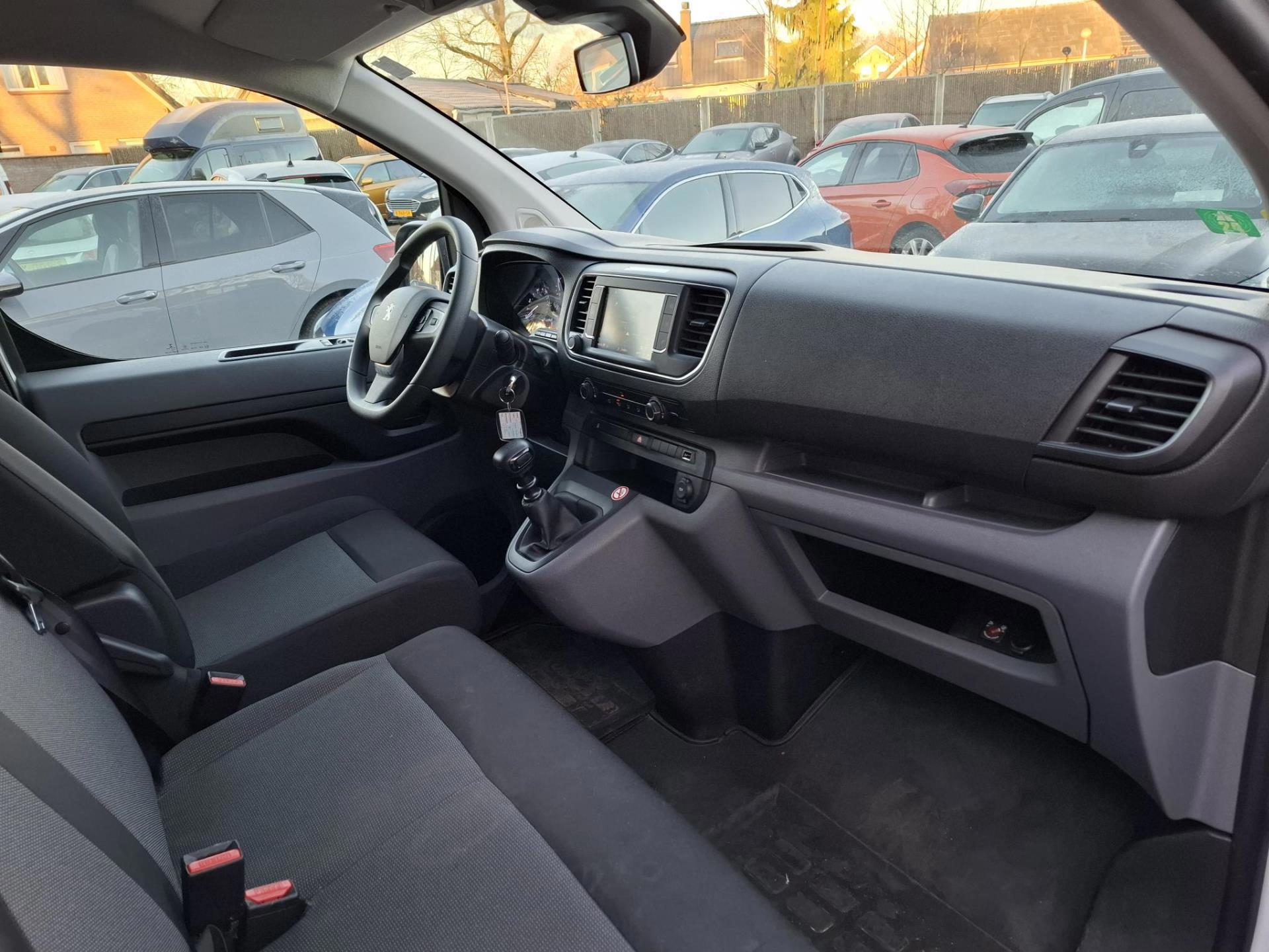 Foto van Peugeot Expert
