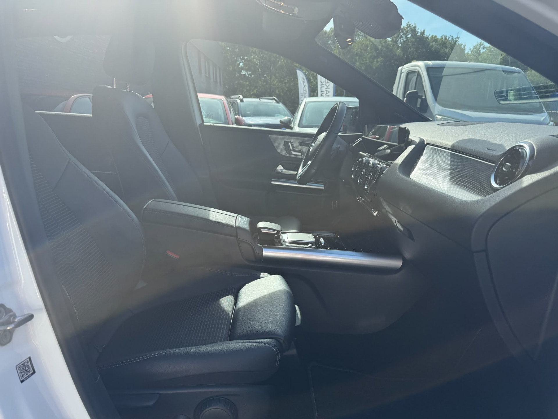Foto van Mercedes-Benz B 200