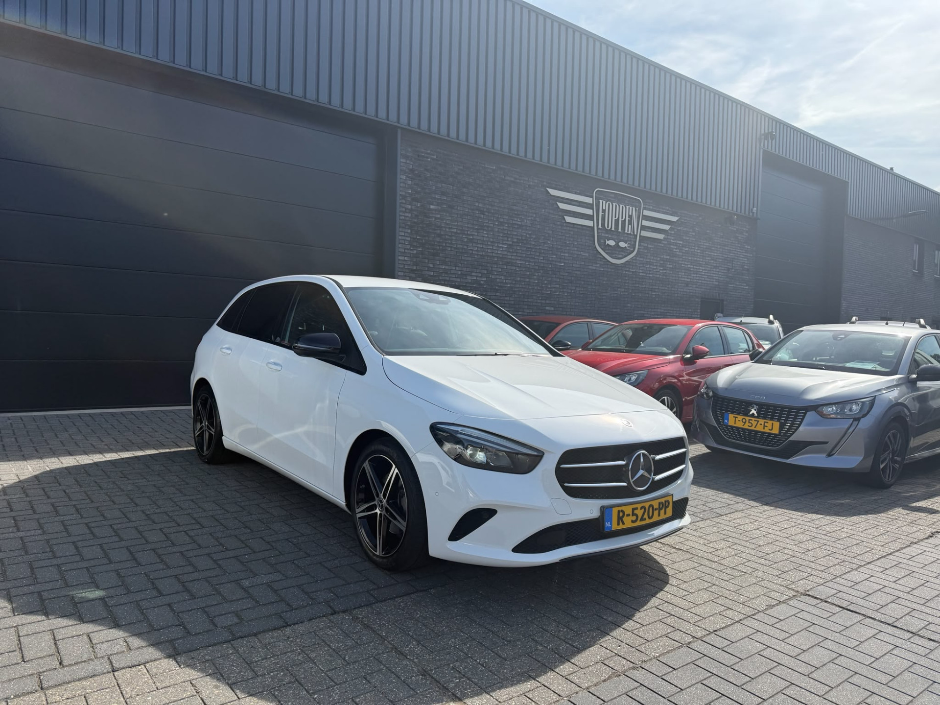 Foto van Mercedes-Benz B 200