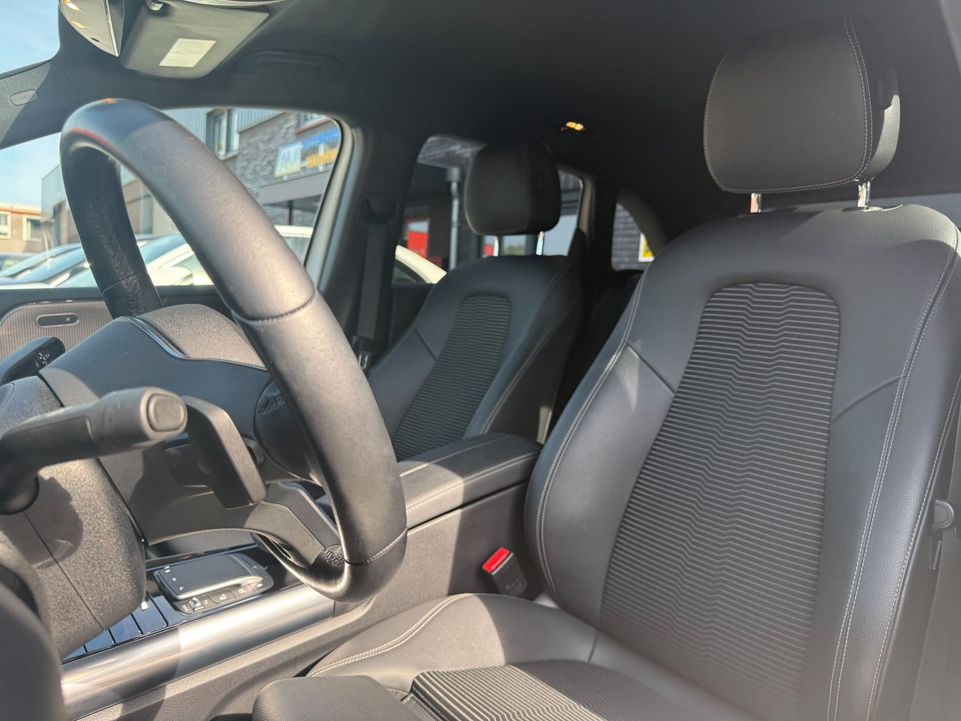 Foto van Mercedes-Benz B 200