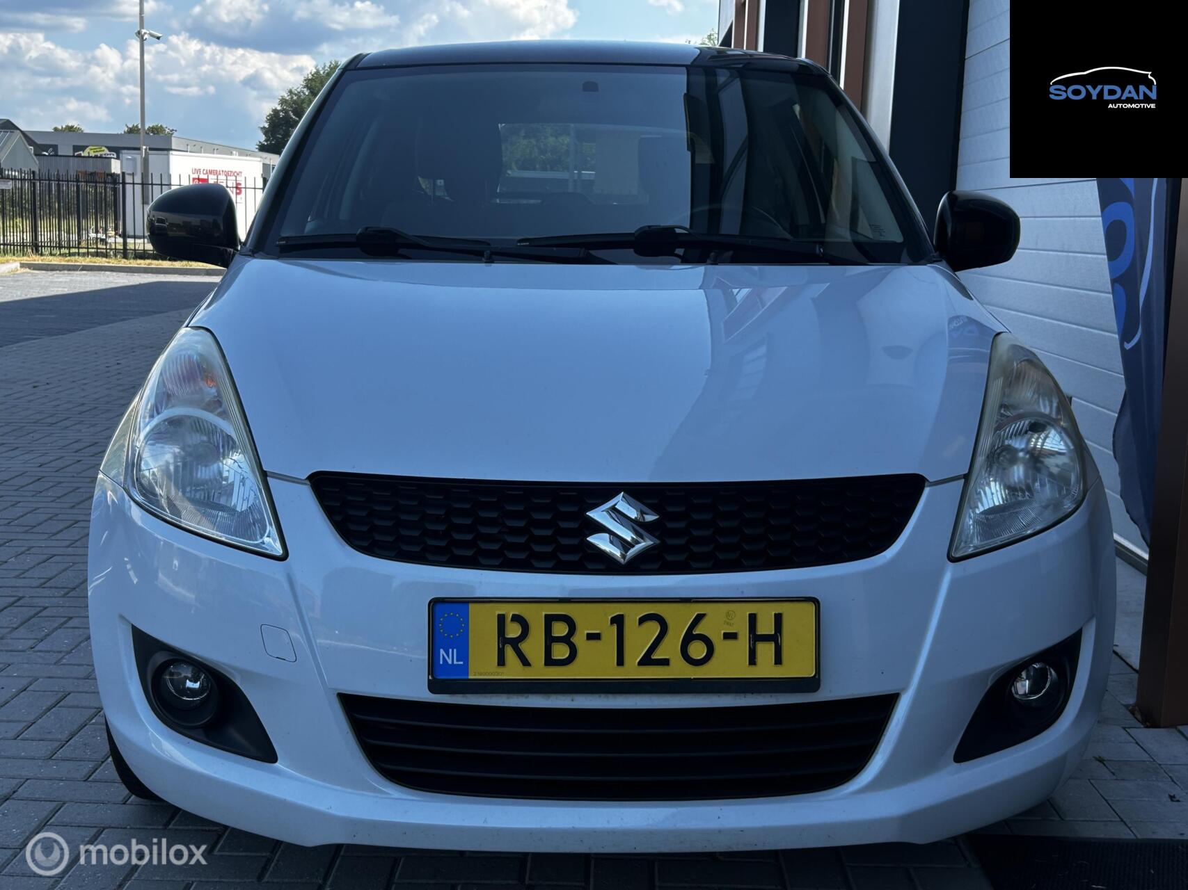 Foto van Suzuki Swift