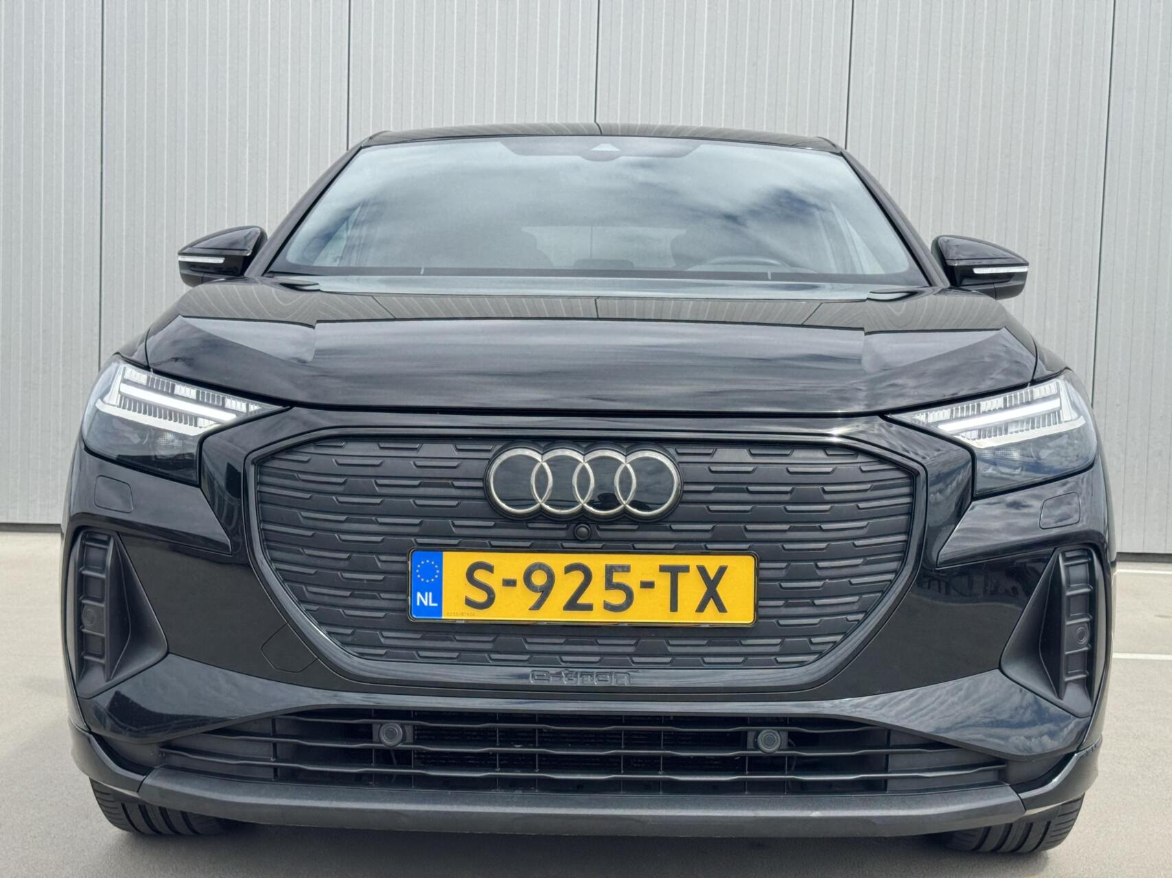 Foto van Audi Q4 Sportback 40 E-tron