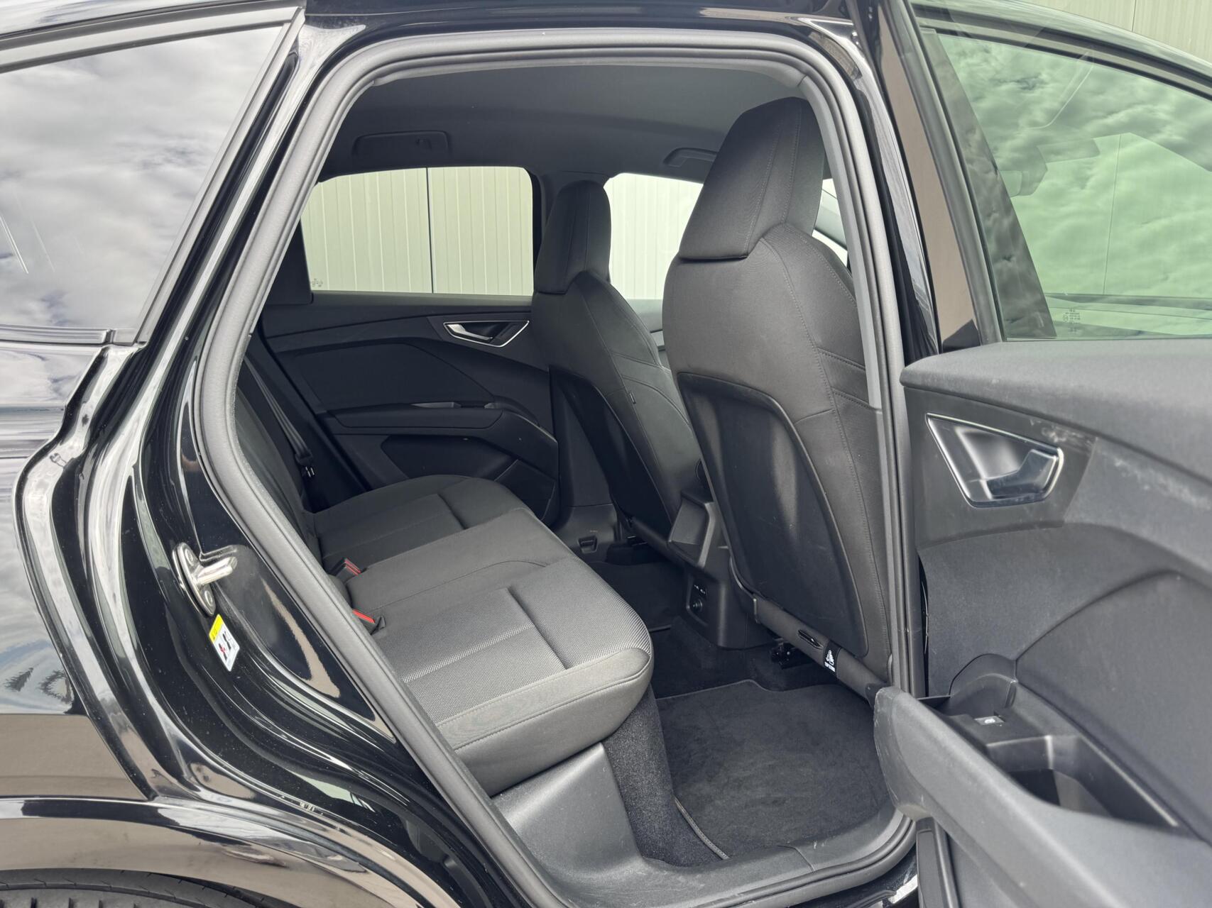 Foto van Audi Q4 Sportback 40 E-tron