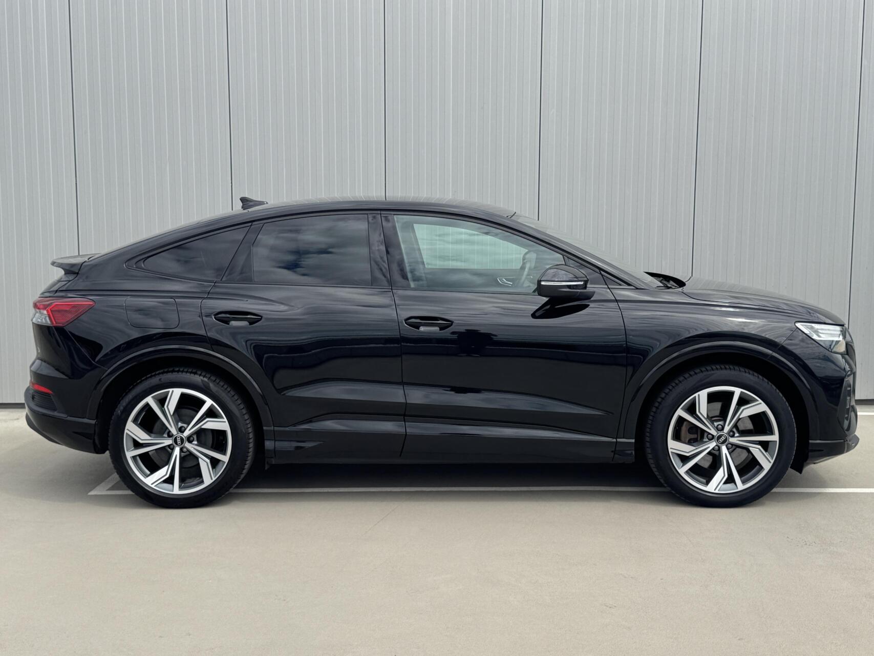Foto van Audi Q4 Sportback 40 E-tron