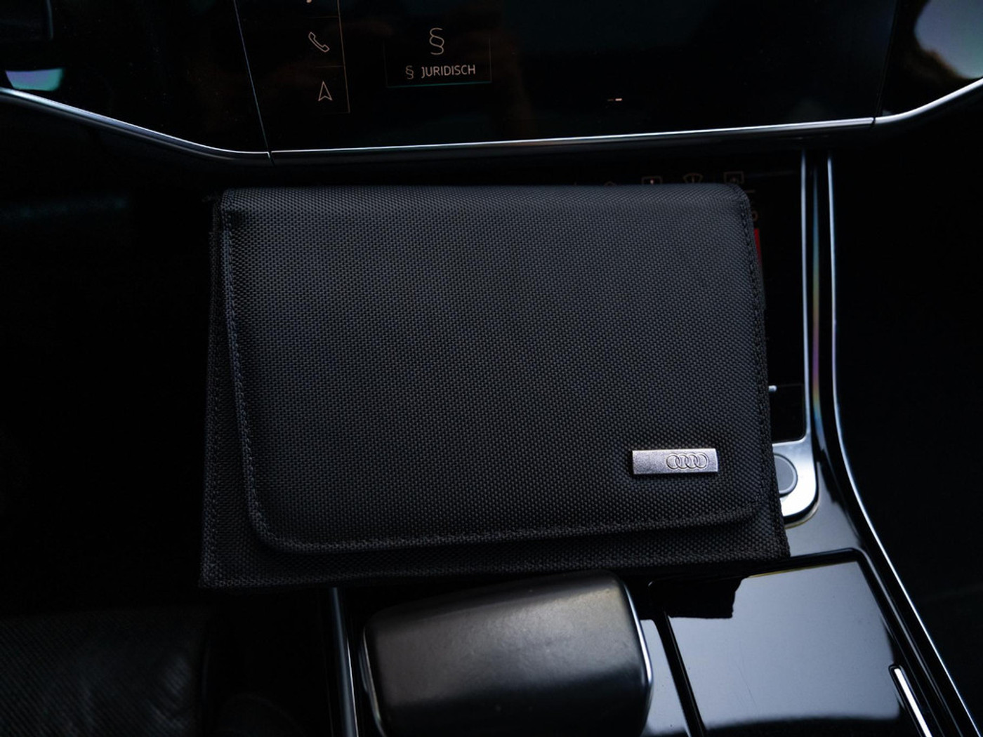 Foto van Audi A8 L
