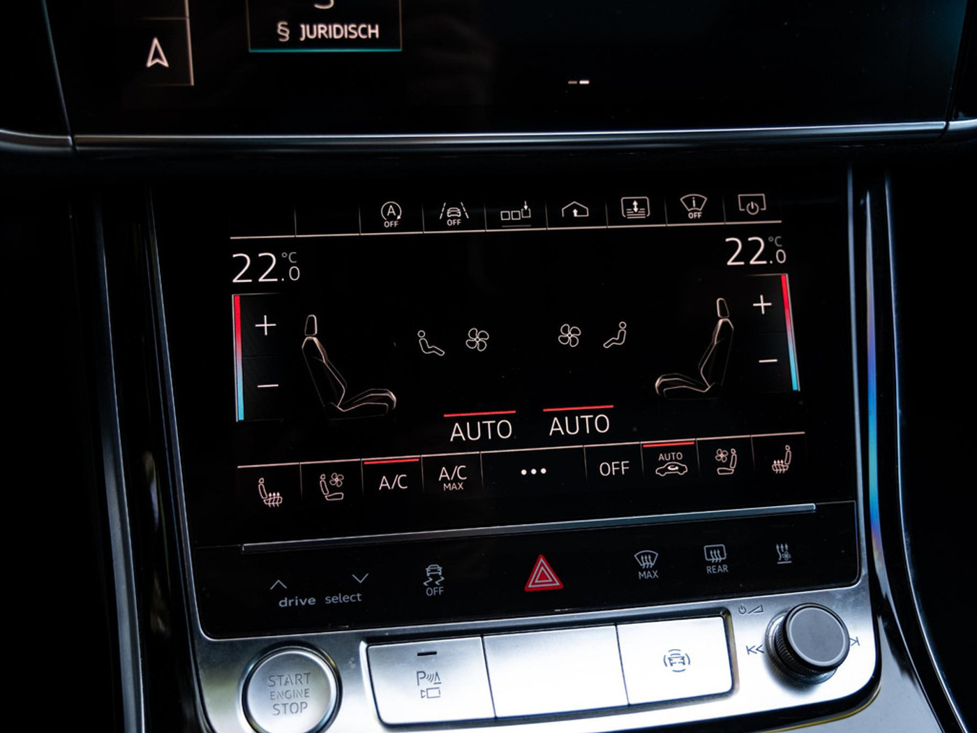 Foto van Audi A8 L