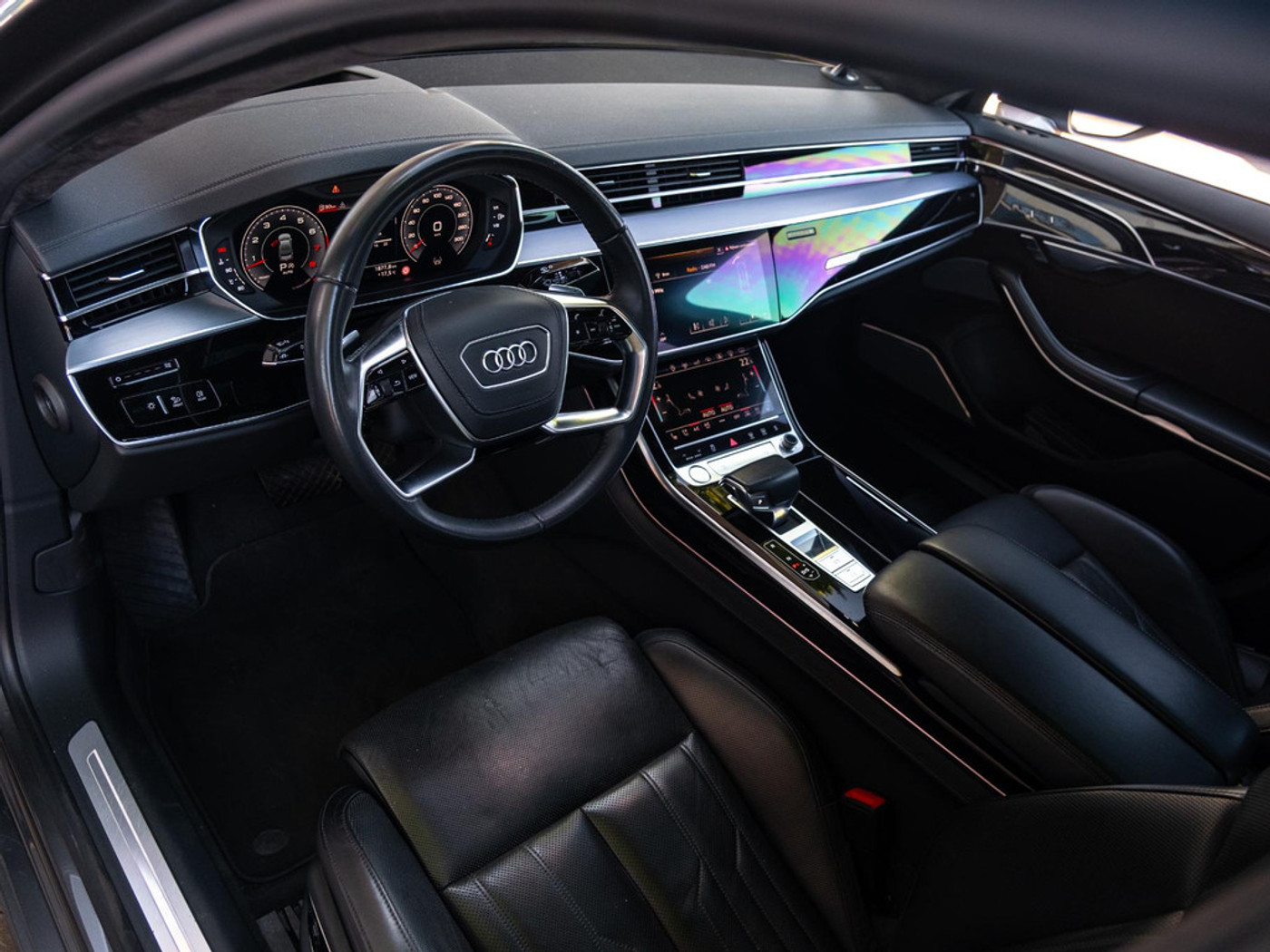 Foto van Audi A8 L