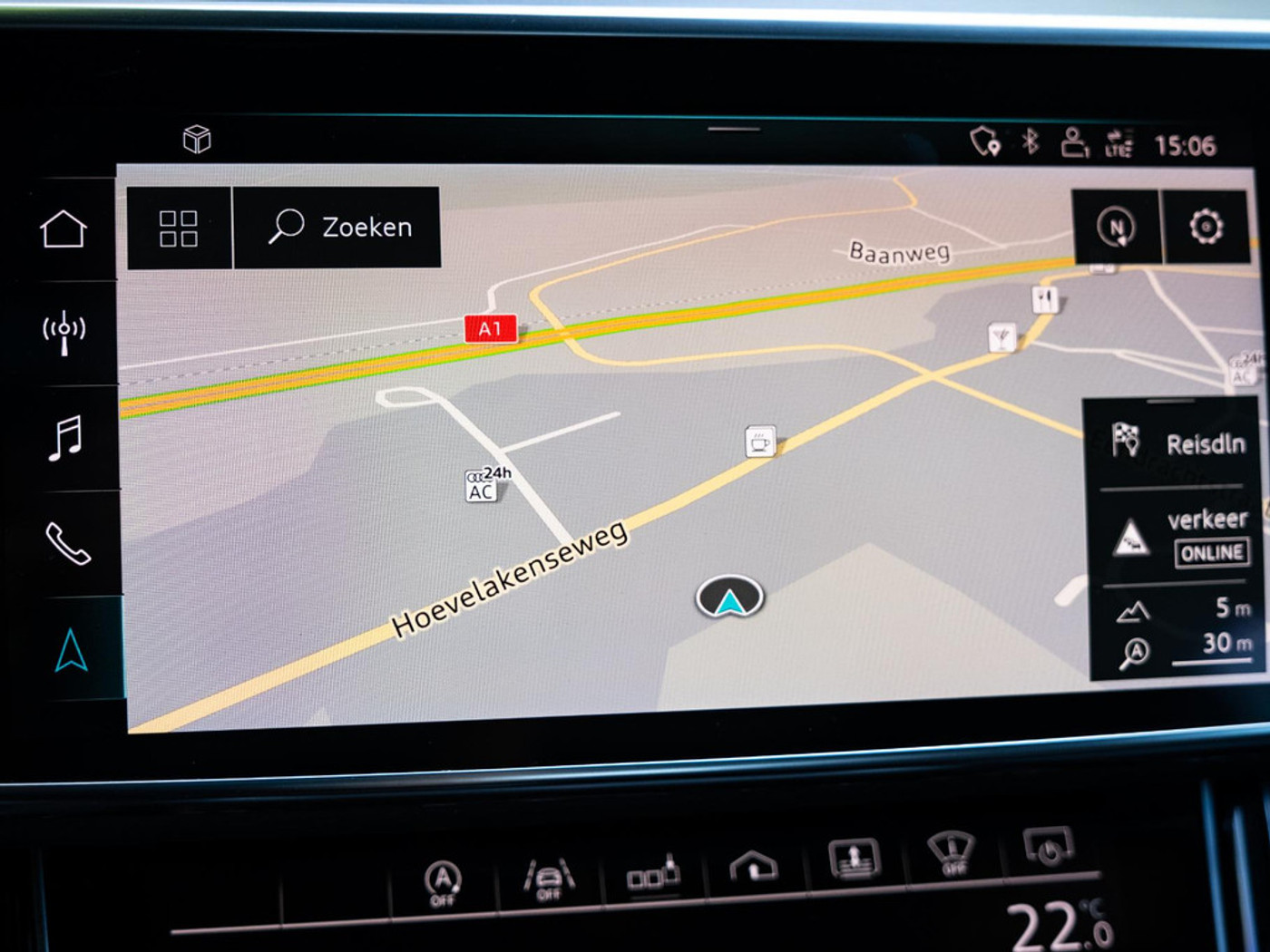 Foto van Audi A8 L