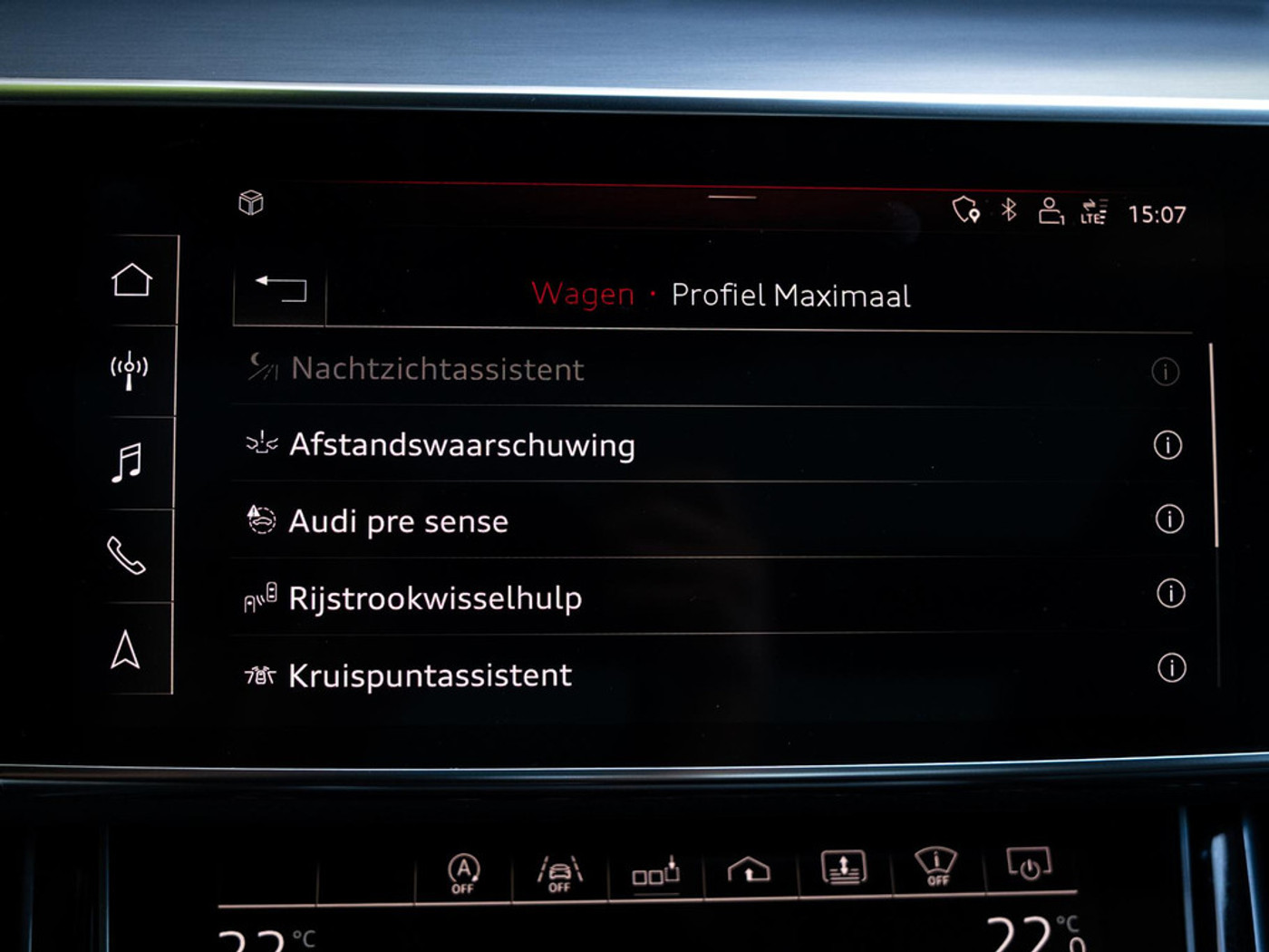 Foto van Audi A8 L