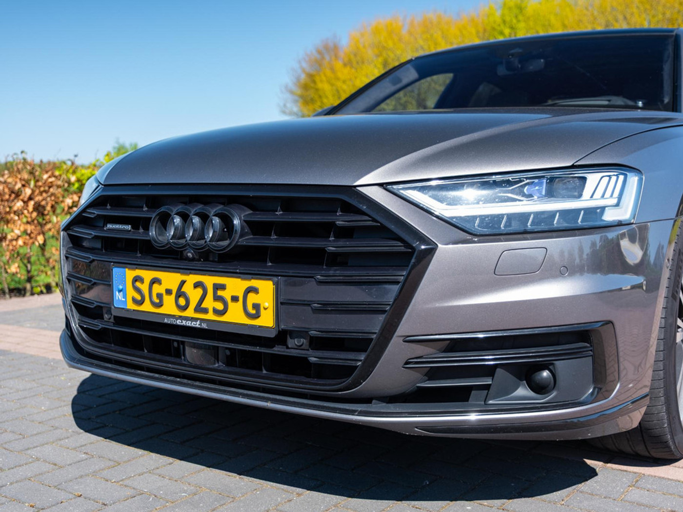 Foto van Audi A8 L