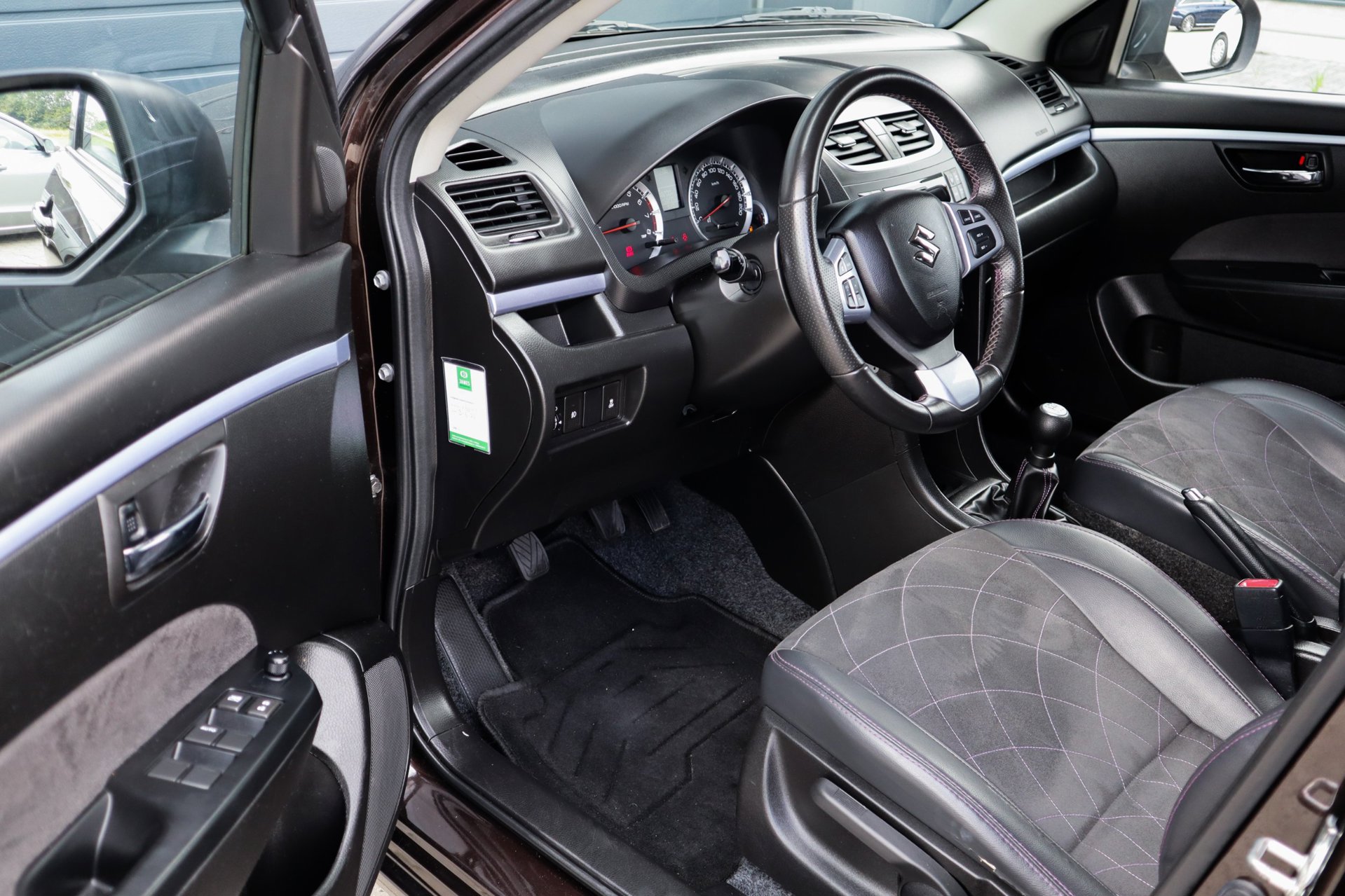 Foto van Suzuki Swift
