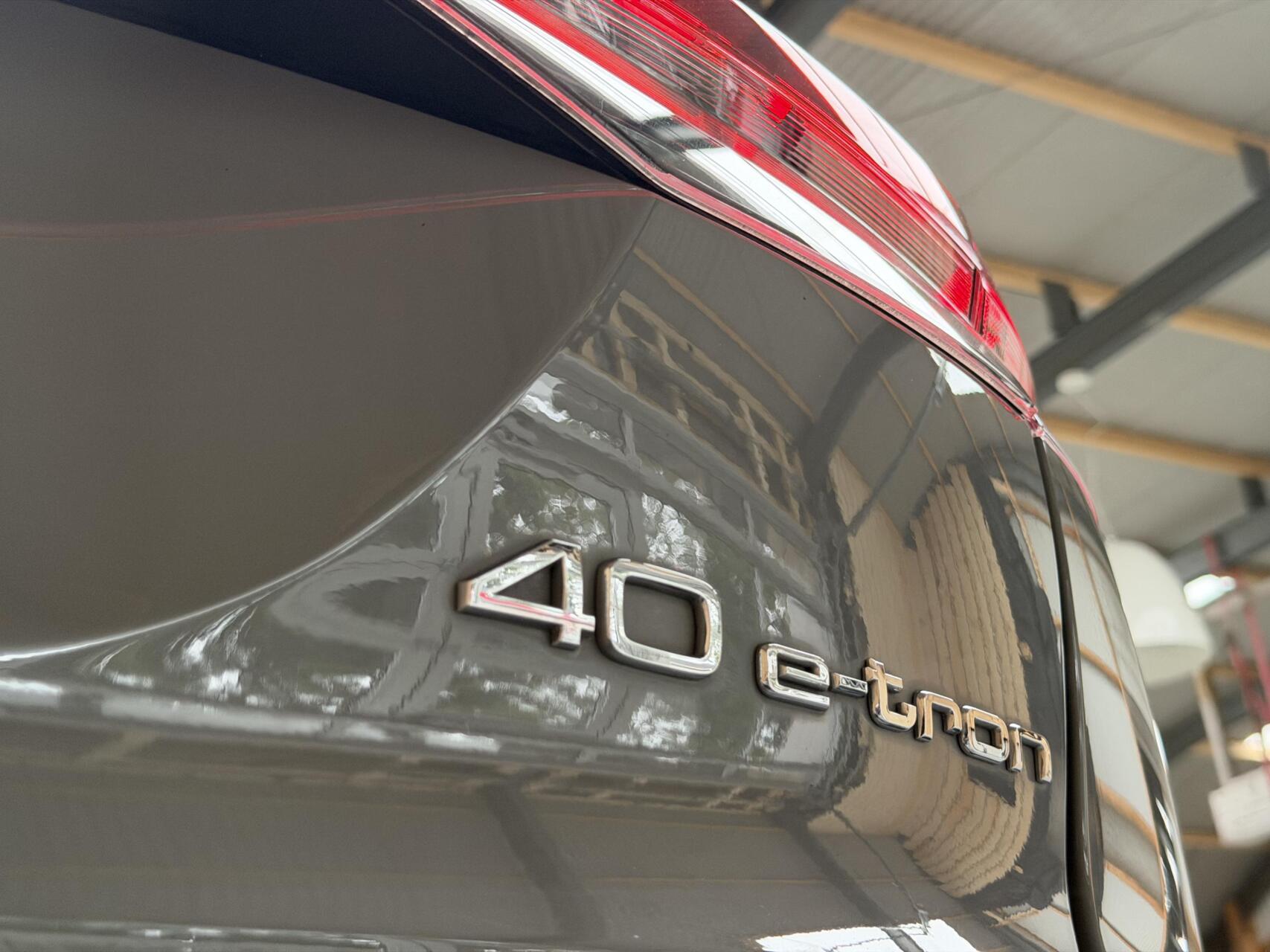 Foto van Audi Q4 40 E-tron