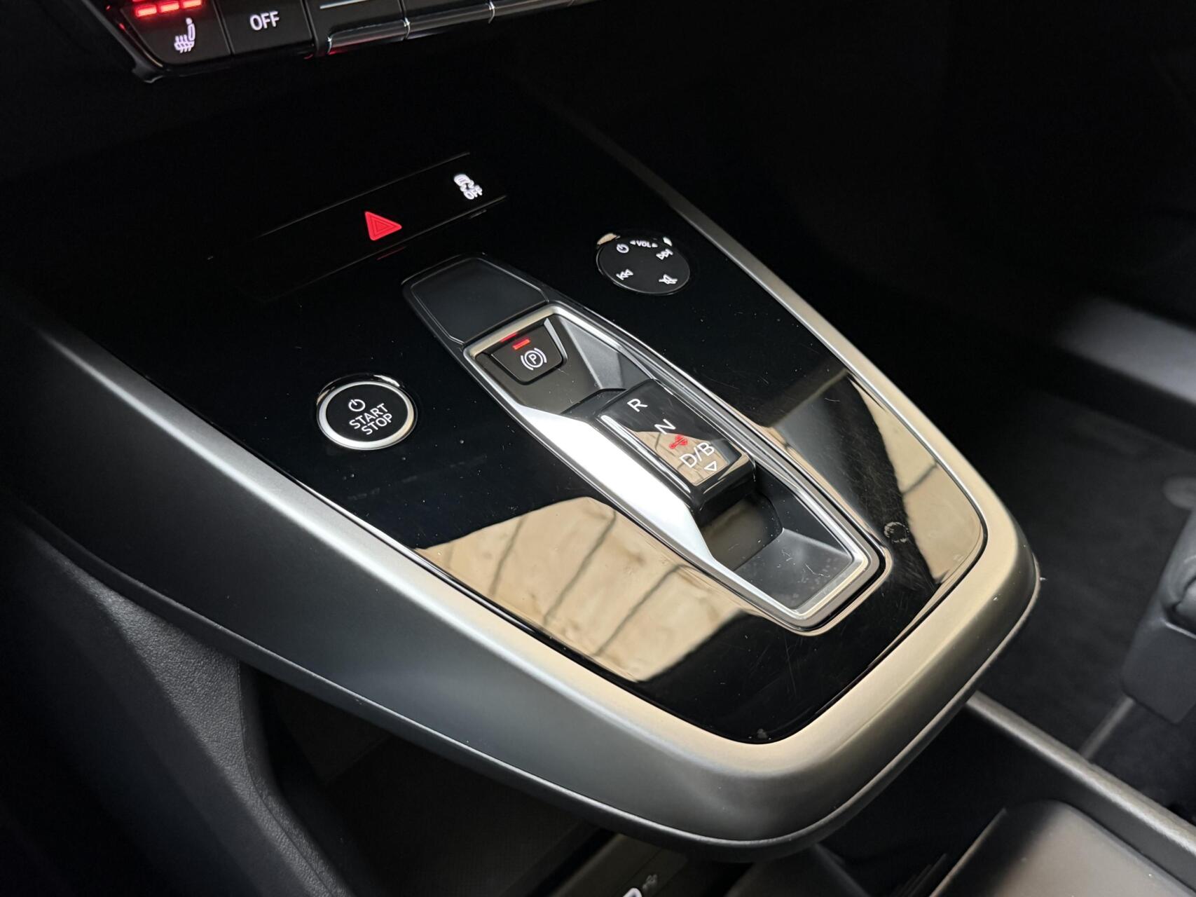 Foto van Audi Q4 40 E-tron