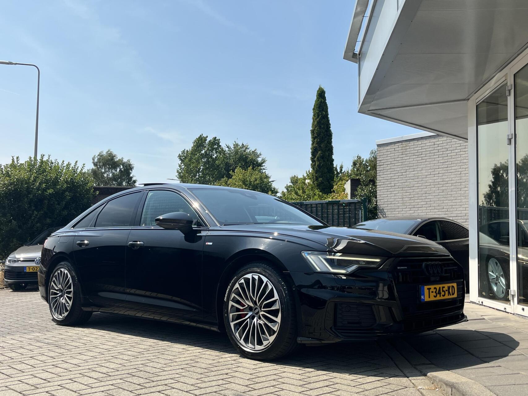 Foto van Audi A6 55 TFSI E