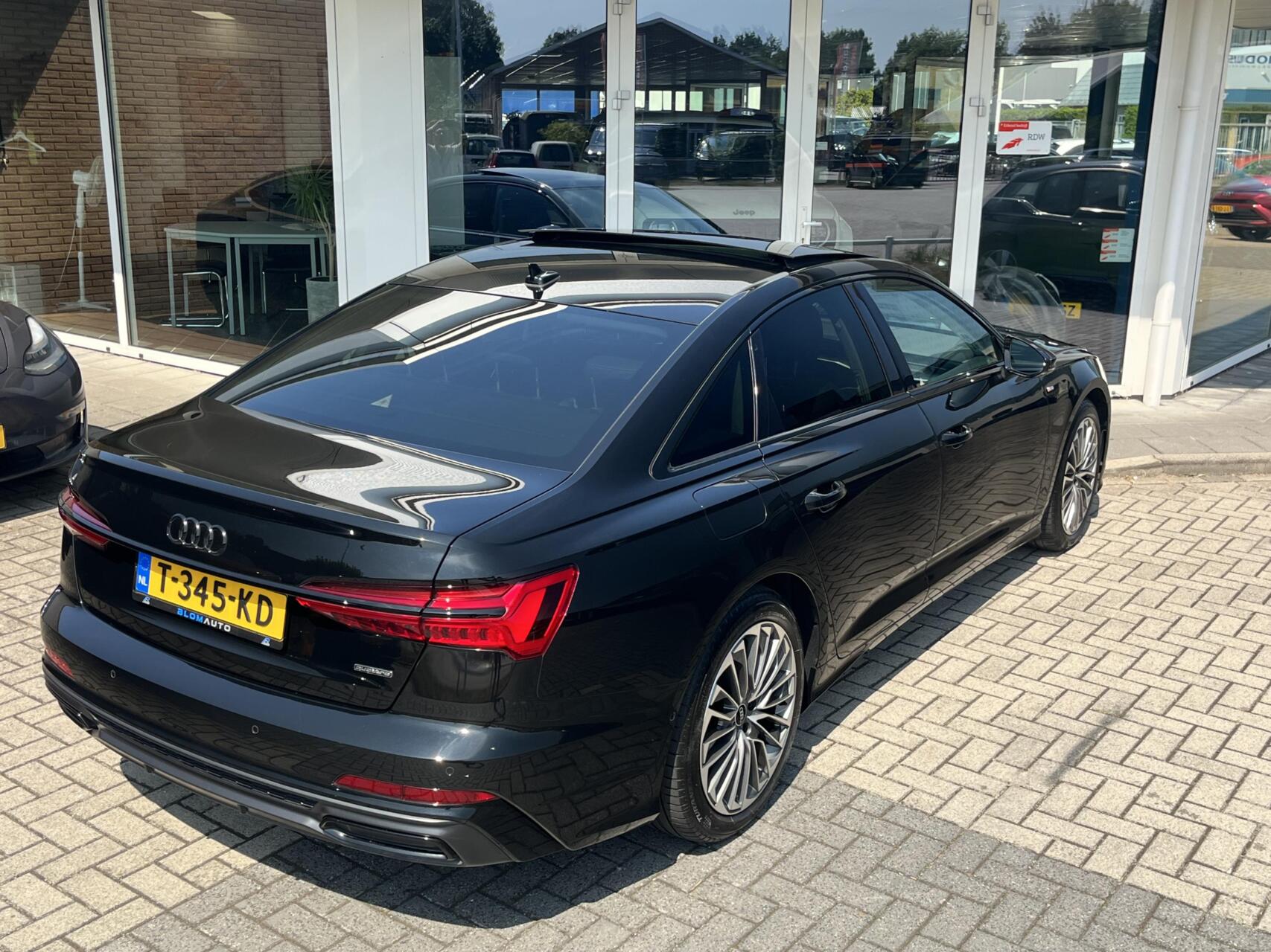 Foto van Audi A6 55 TFSI E