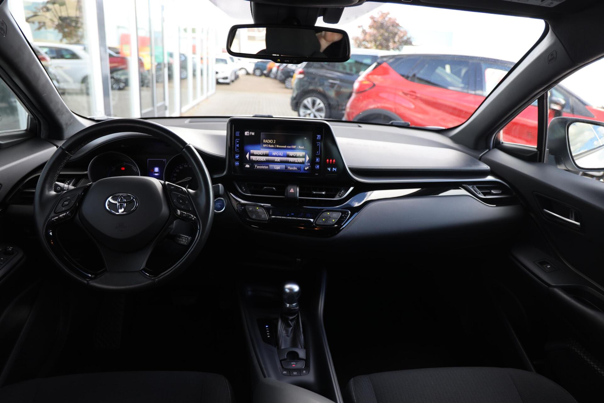 Foto van Toyota Toyota C-hr