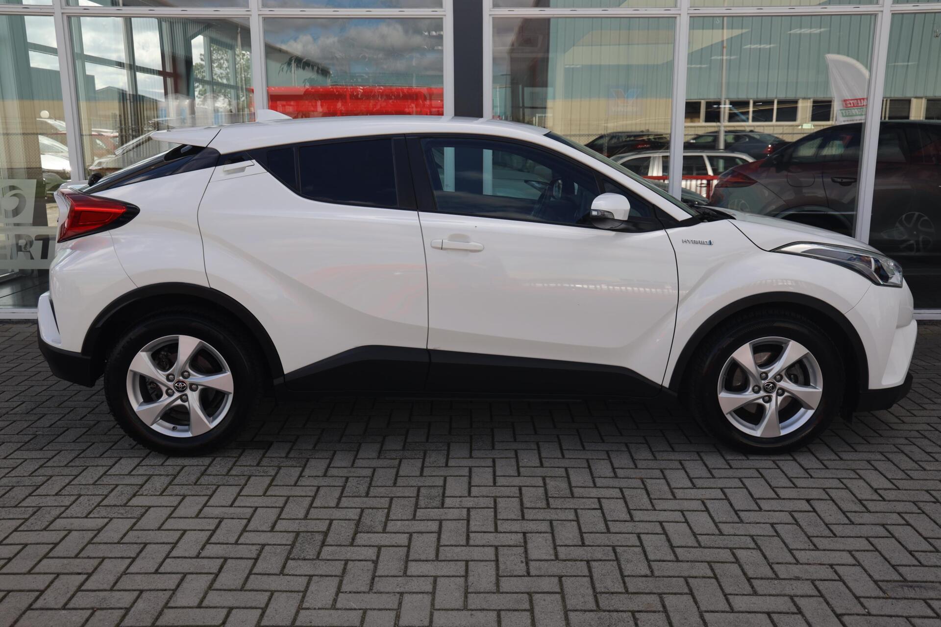Foto van Toyota Toyota C-hr