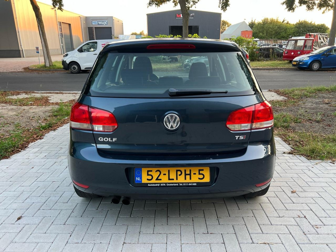 Foto van Toyota Toyota Avensis