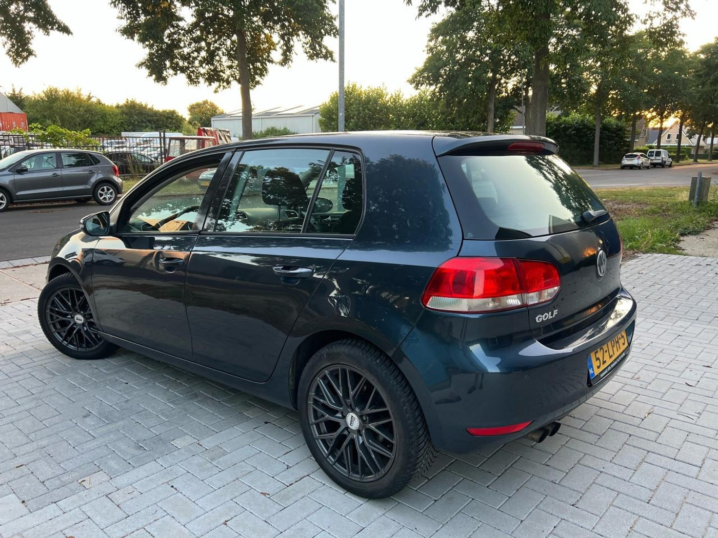Foto van Toyota Toyota Avensis