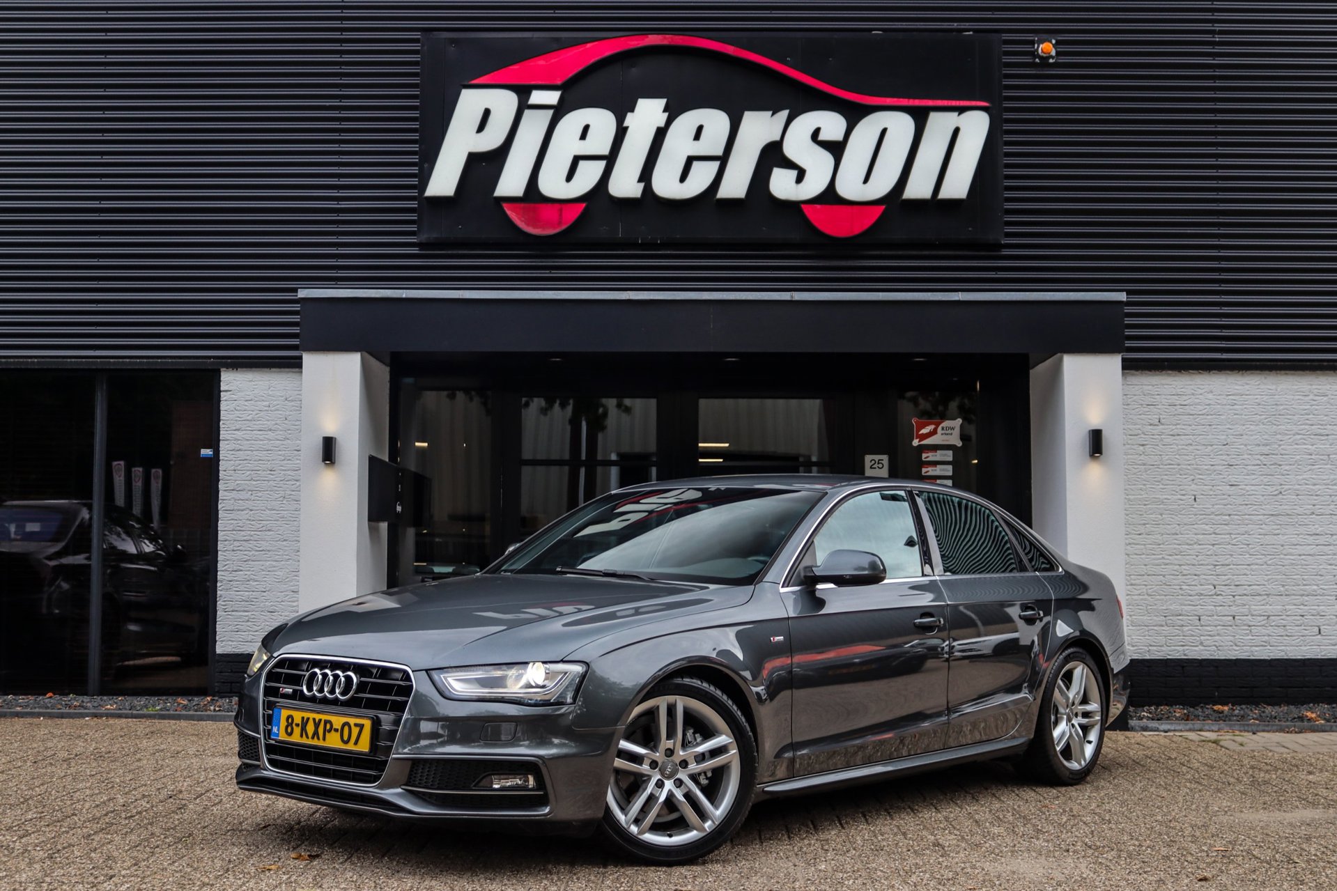 Foto van Audi A4 Limousine