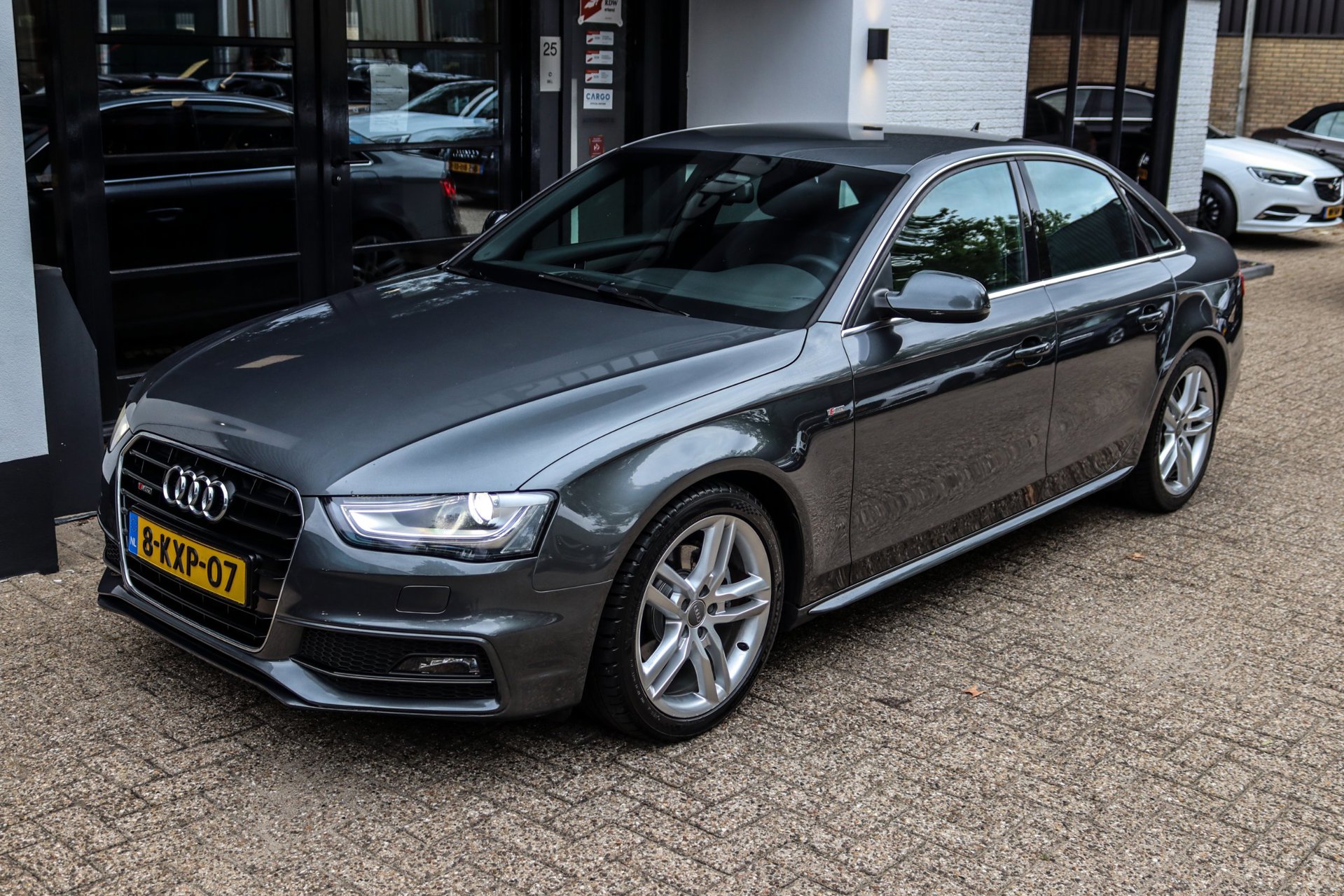 Foto van Audi A4 Limousine