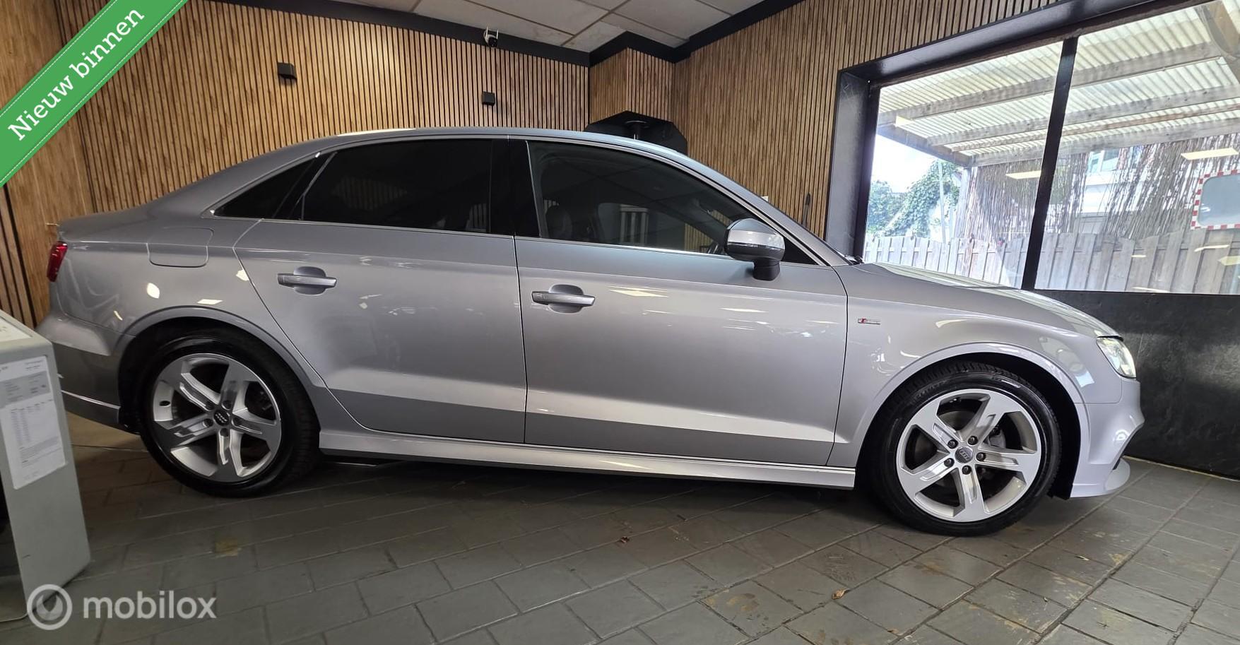 Foto van Audi A3 Limousine