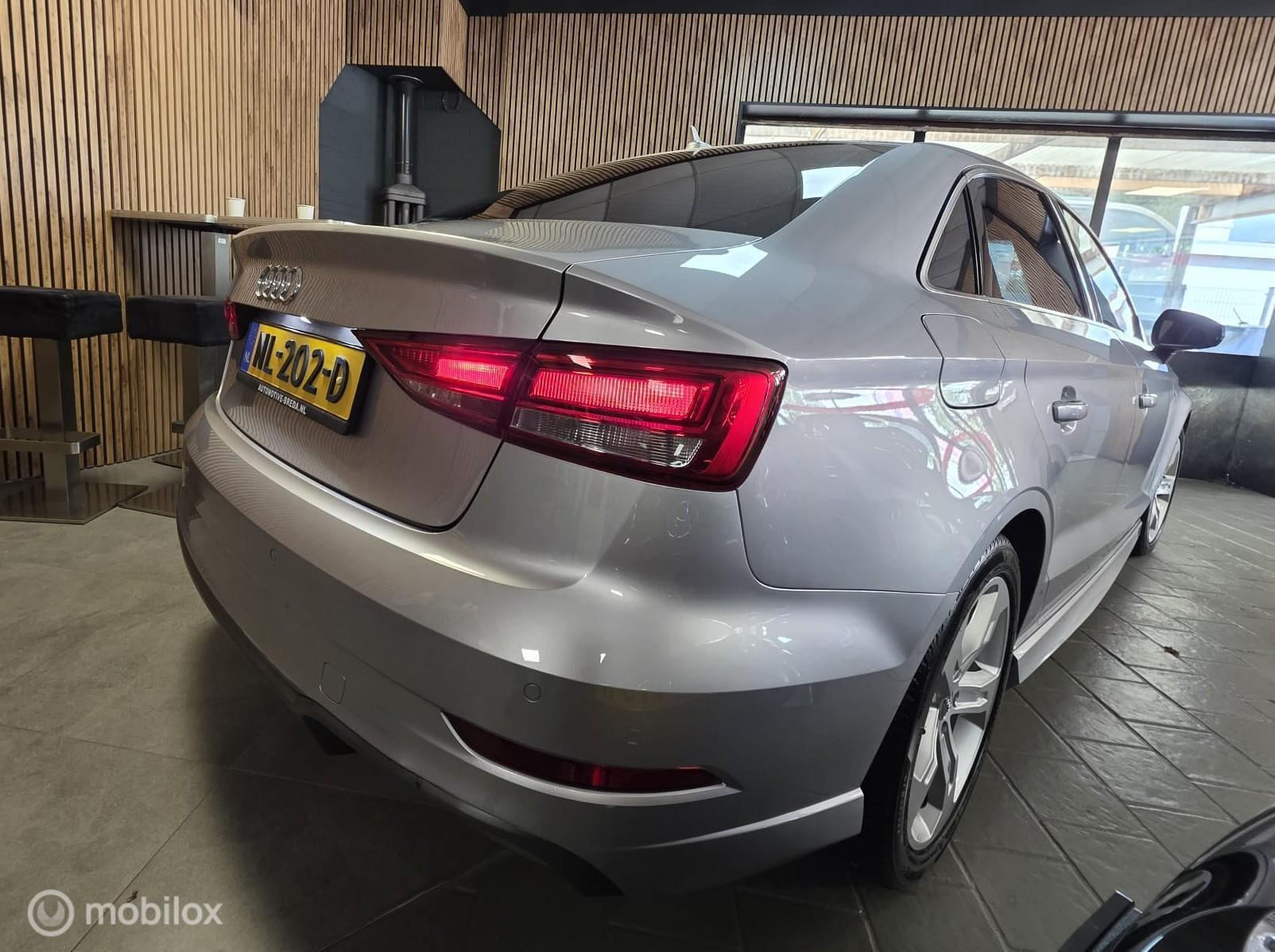 Foto van Audi A3 Limousine