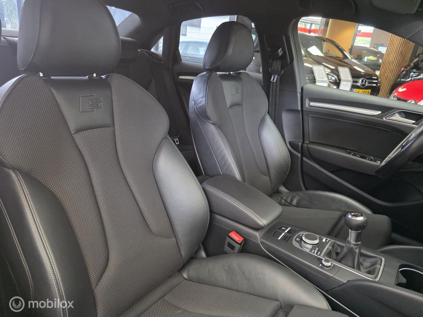 Foto van Audi A3 Limousine