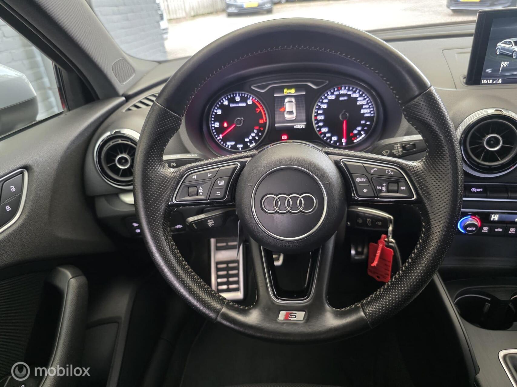 Foto van Audi A3 Limousine